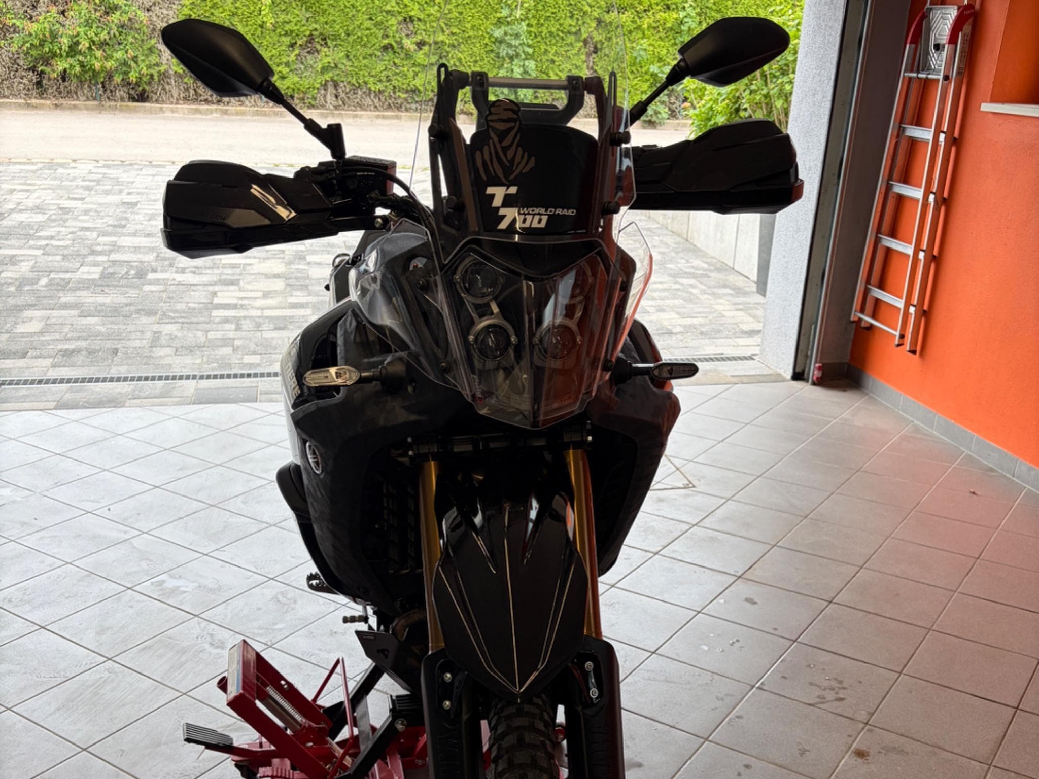 Yamaha Tenere World Raid (2023) - Photo 12