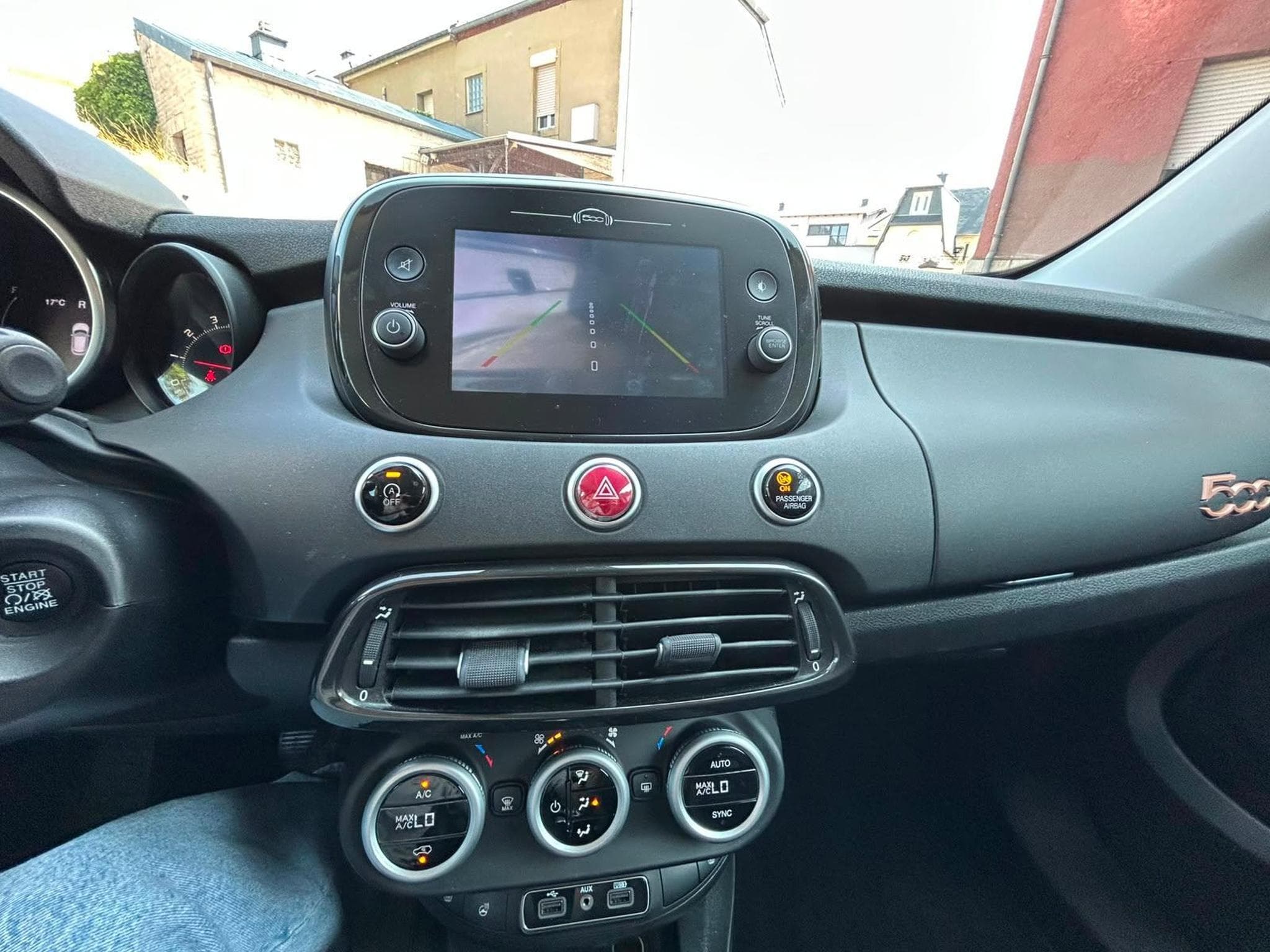 Fiat 500X 1.4 136 CV AUTOMATIQUE (2018) - Photo 12