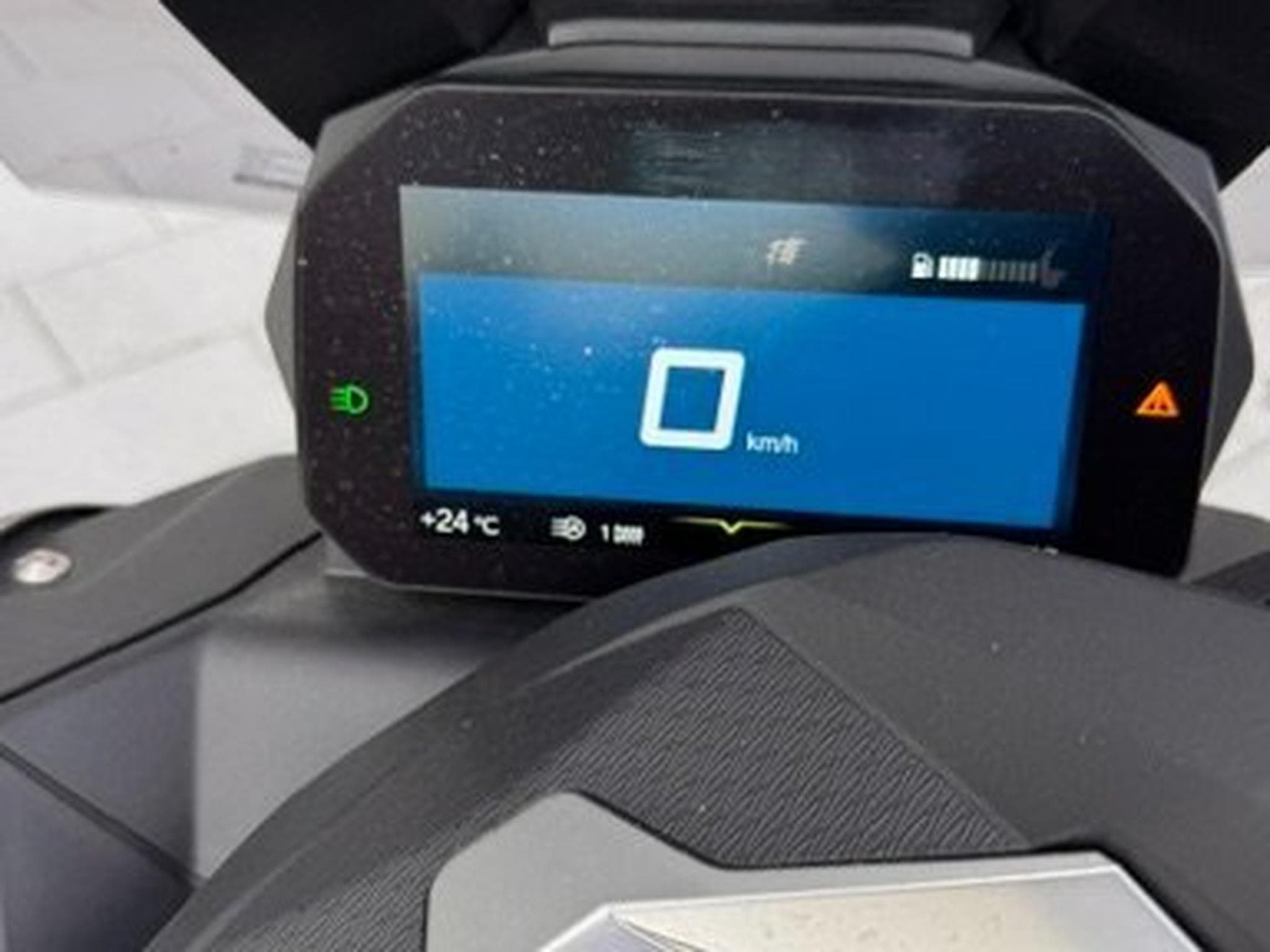 BMW C 400X (2022) - Photo 2