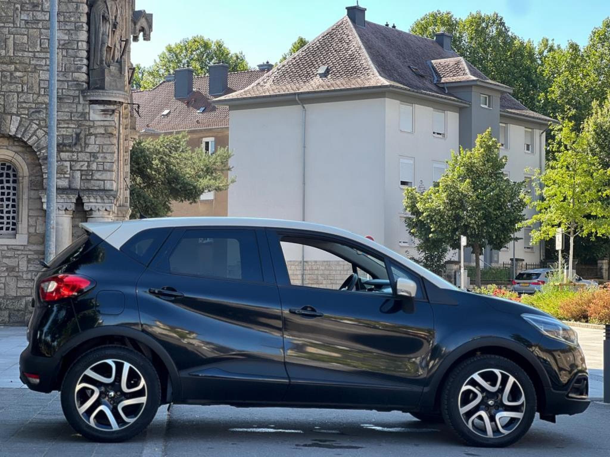 Renault Captur Automatique / Essence / (2015) - Photo 7