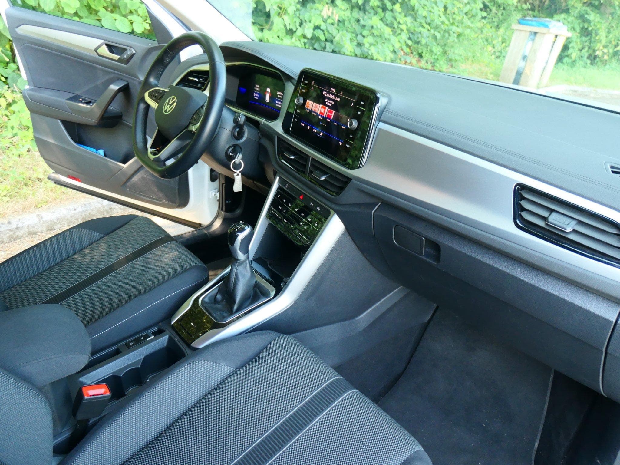 VW T-Roc Life (2024) - Photo 2