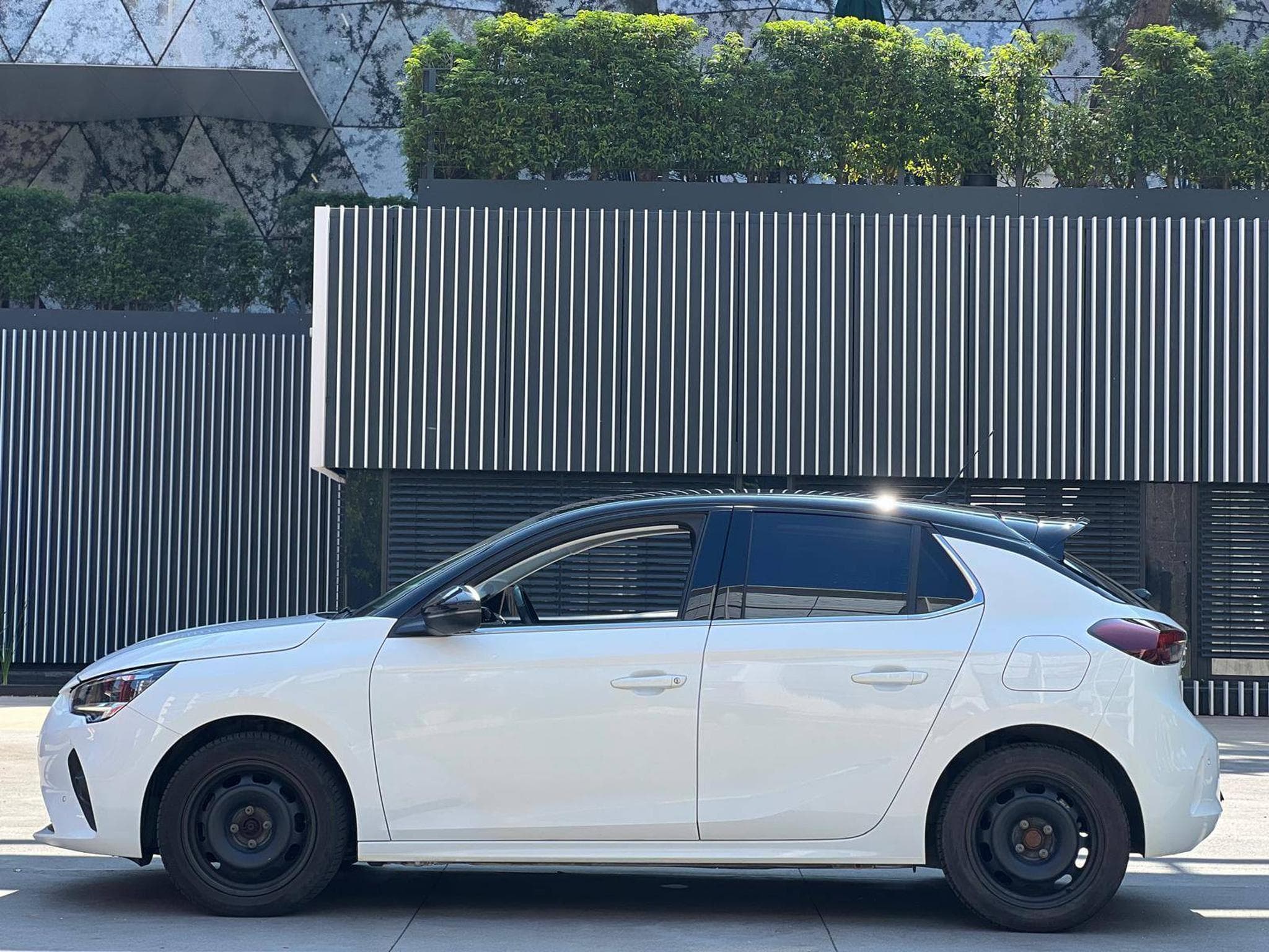 Opel Corsa Automatique / Essence / (2021) - Photo 8