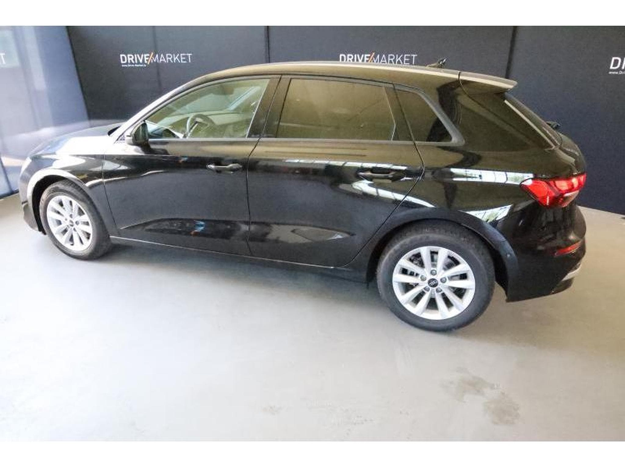 Audi A3 Sportback (2025) - Photo 19