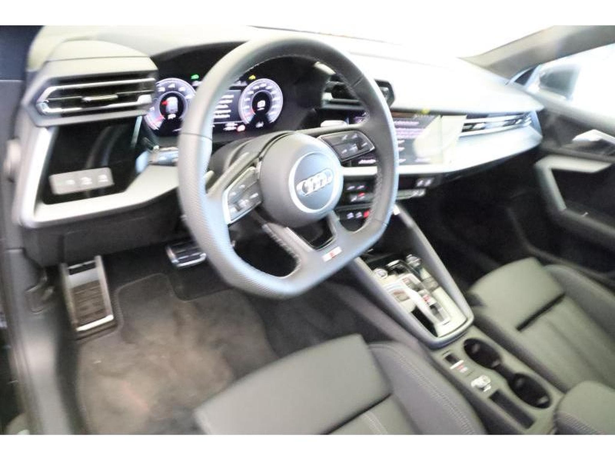 Audi A3 Sportback (2025) - Photo 7