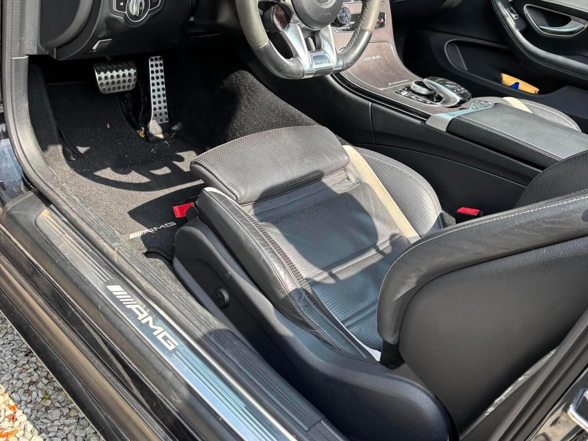 Mercedes C 63 AMG S (2019) - Photo 12