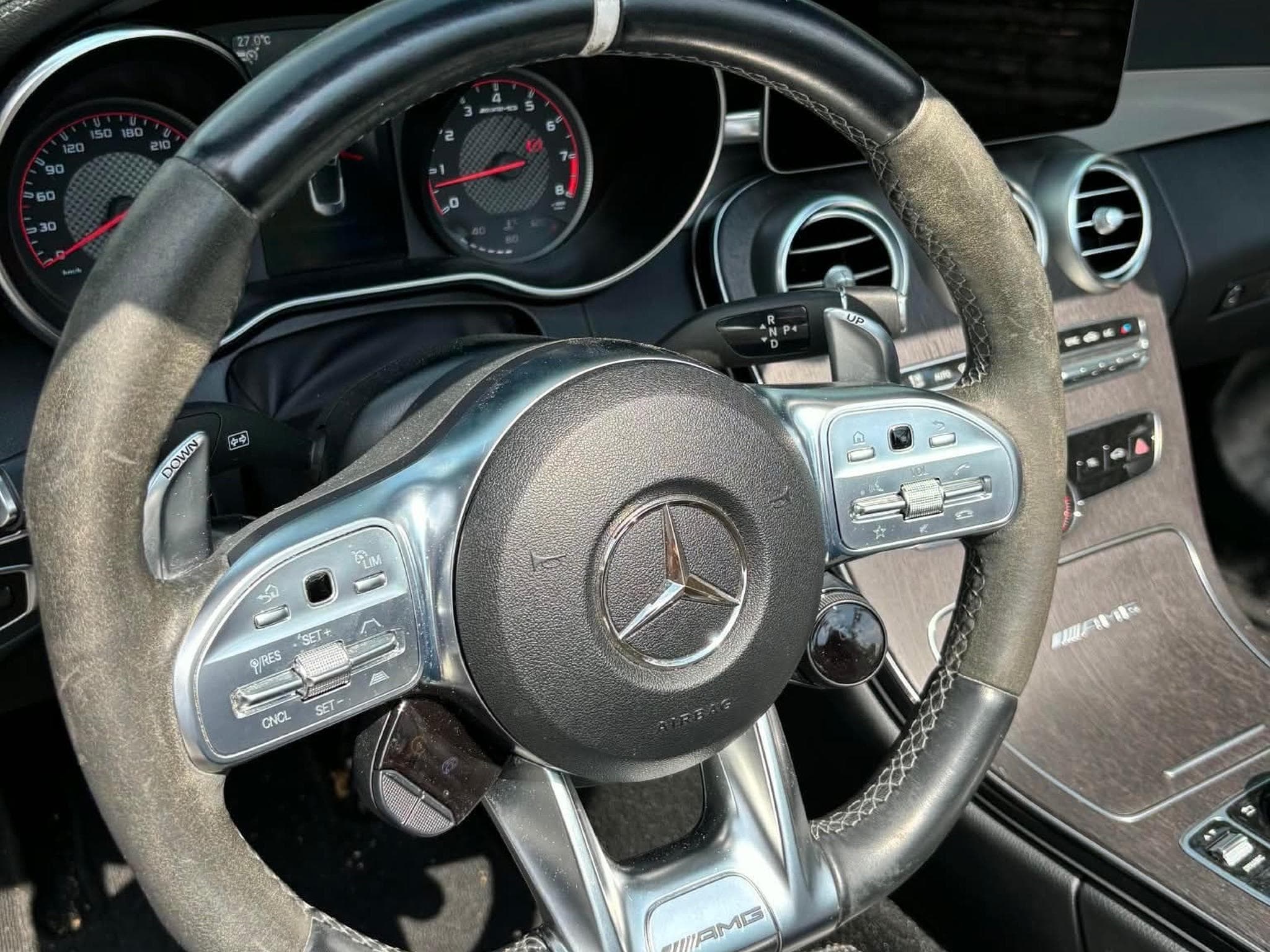 Mercedes C 63 AMG S (2019) - Photo 15