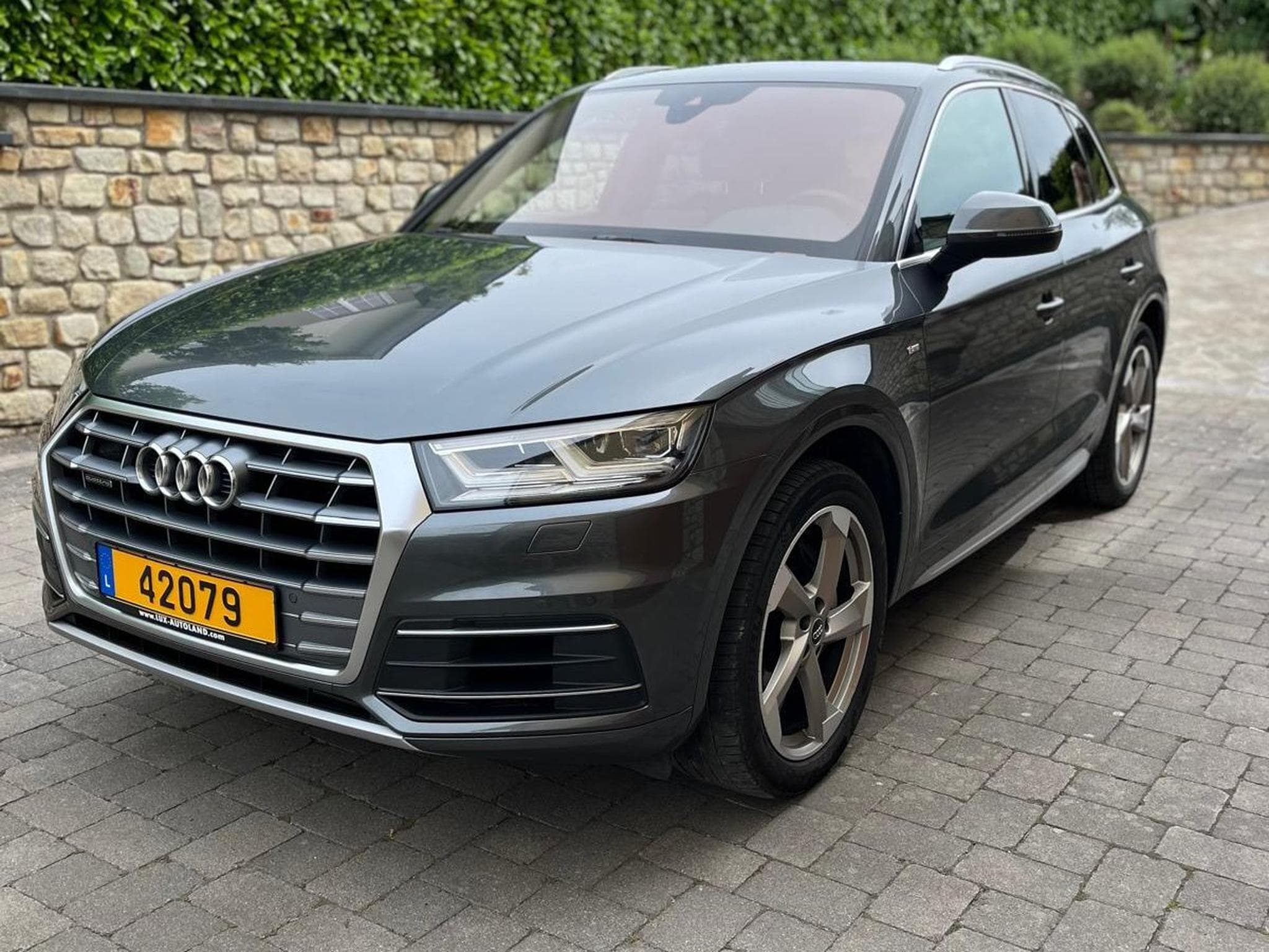 Audi Q5 S-line (2020) - Photo 1