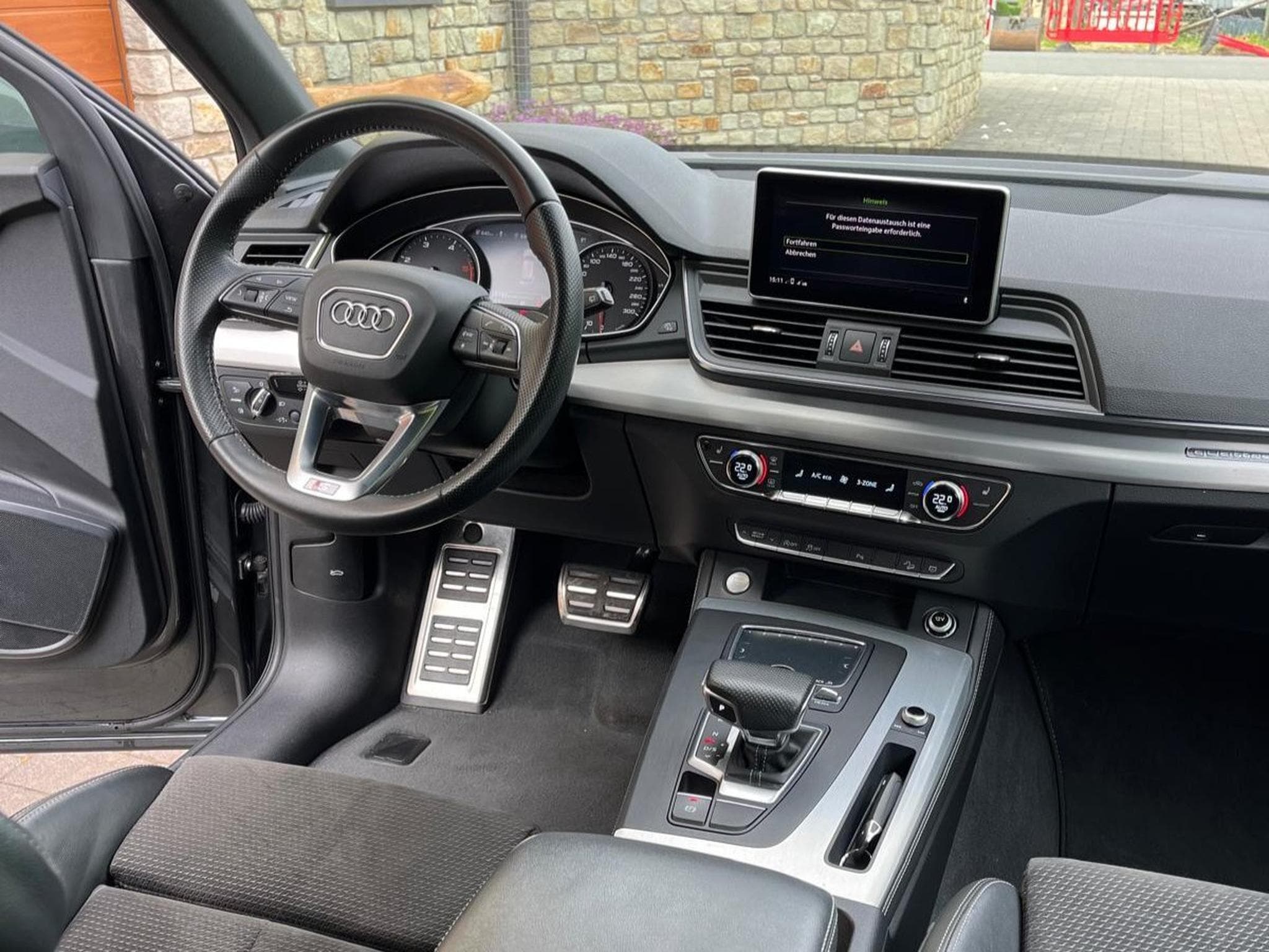 Audi Q5 S-line (2020) - Photo 5