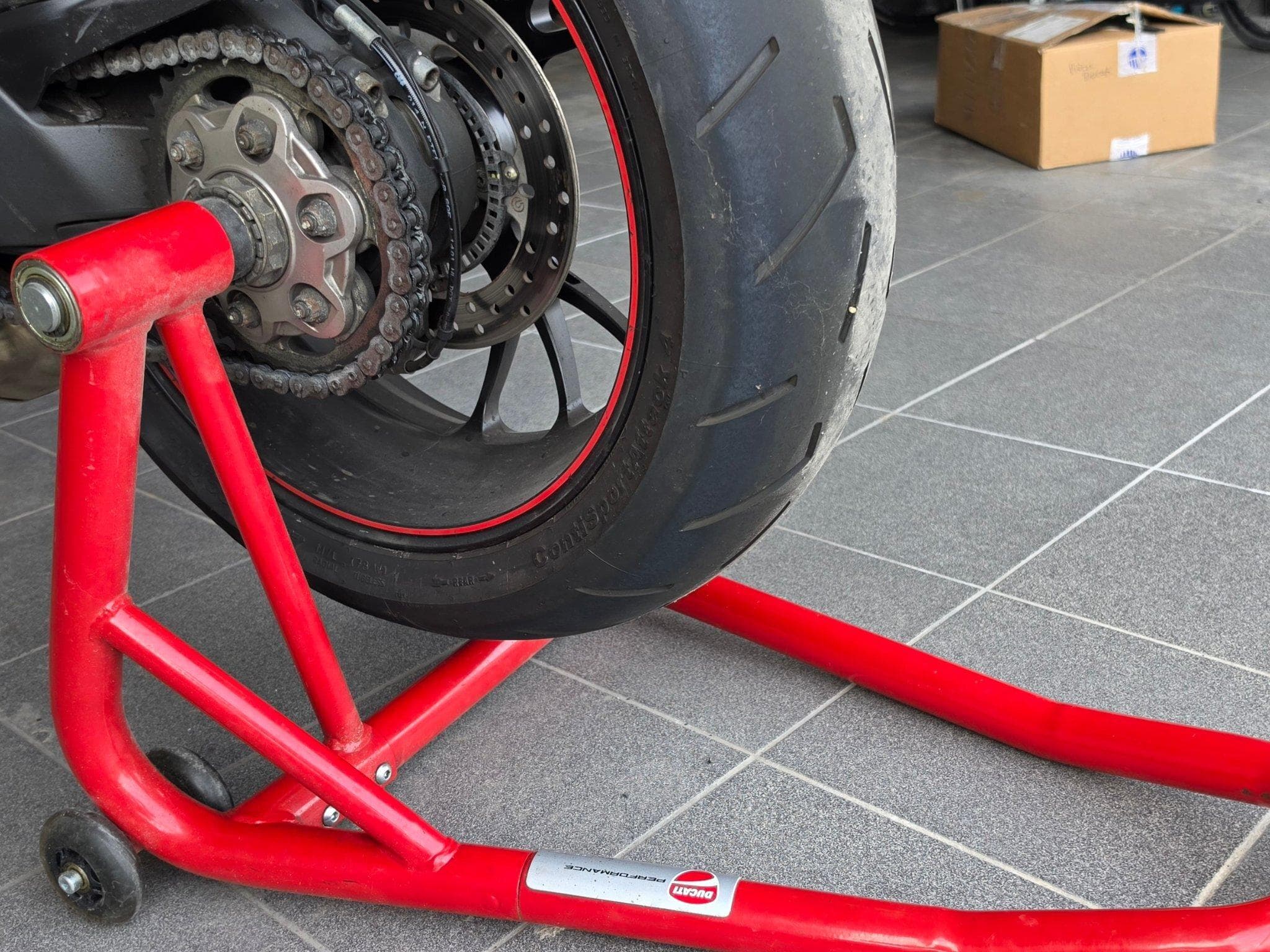 Ducati 1199 Panigale 1199 S (2012) - Photo 6