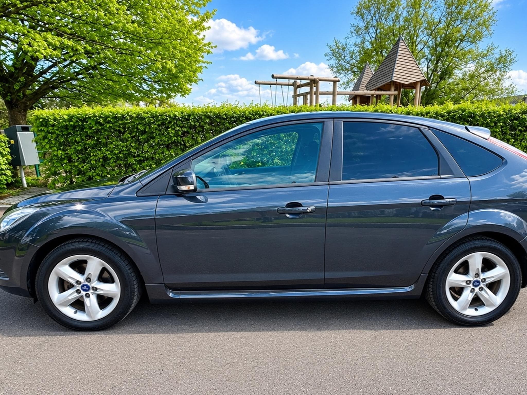 Ford Focus (2010) - Photo 2