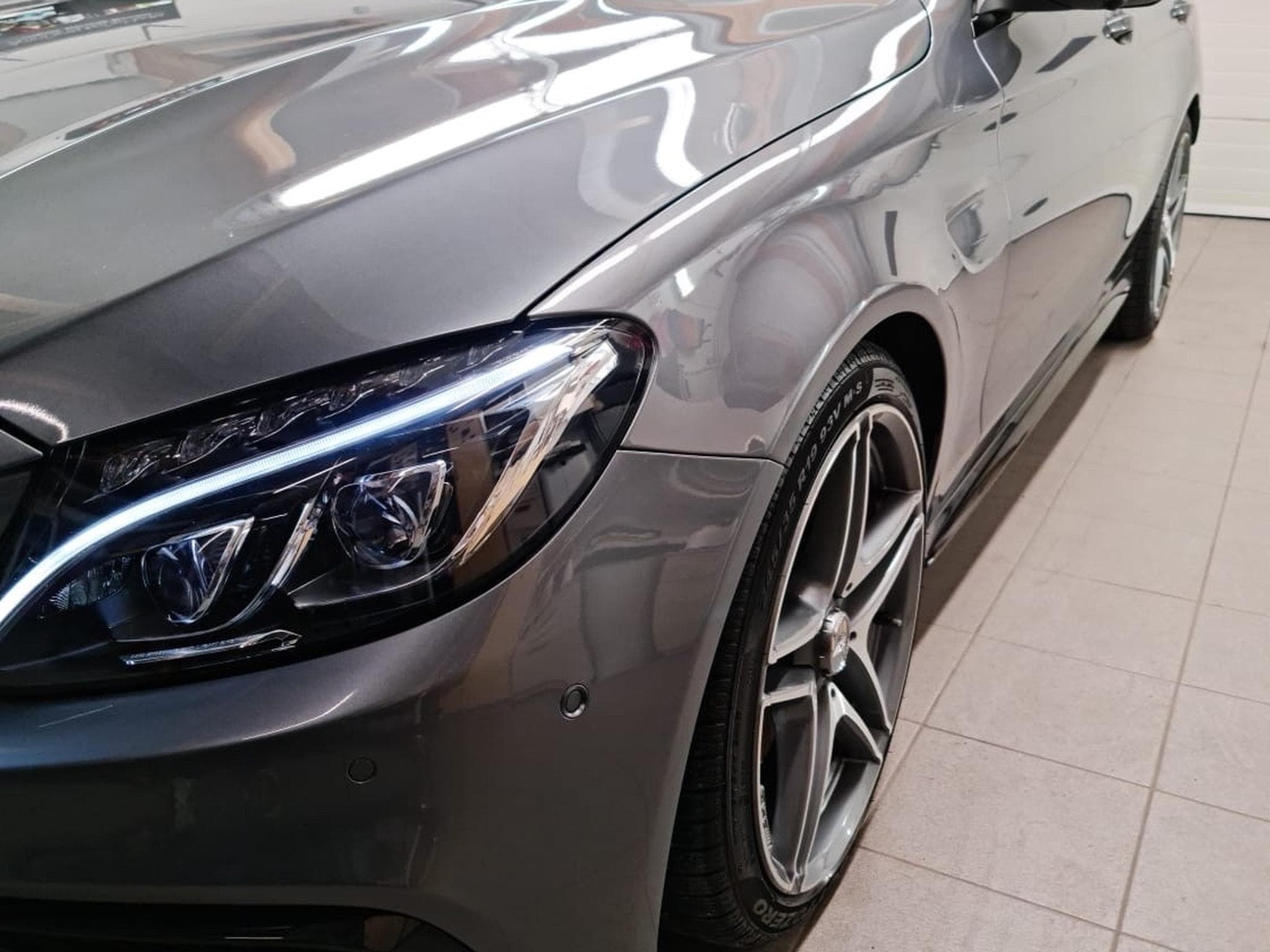 Mercedes C 63 AMG C63 S (2017) - Photo 2
