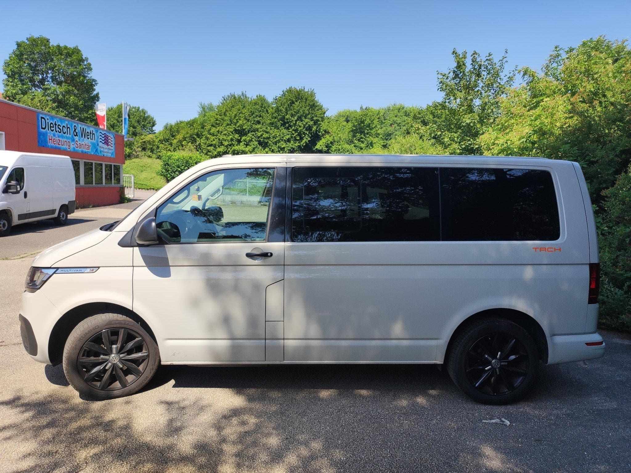 VW T6.1 Multivan (2020) - Photo 3
