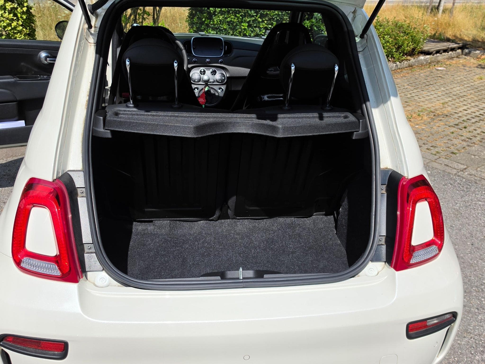 Abarth 595 essesse (2020) - Photo 12