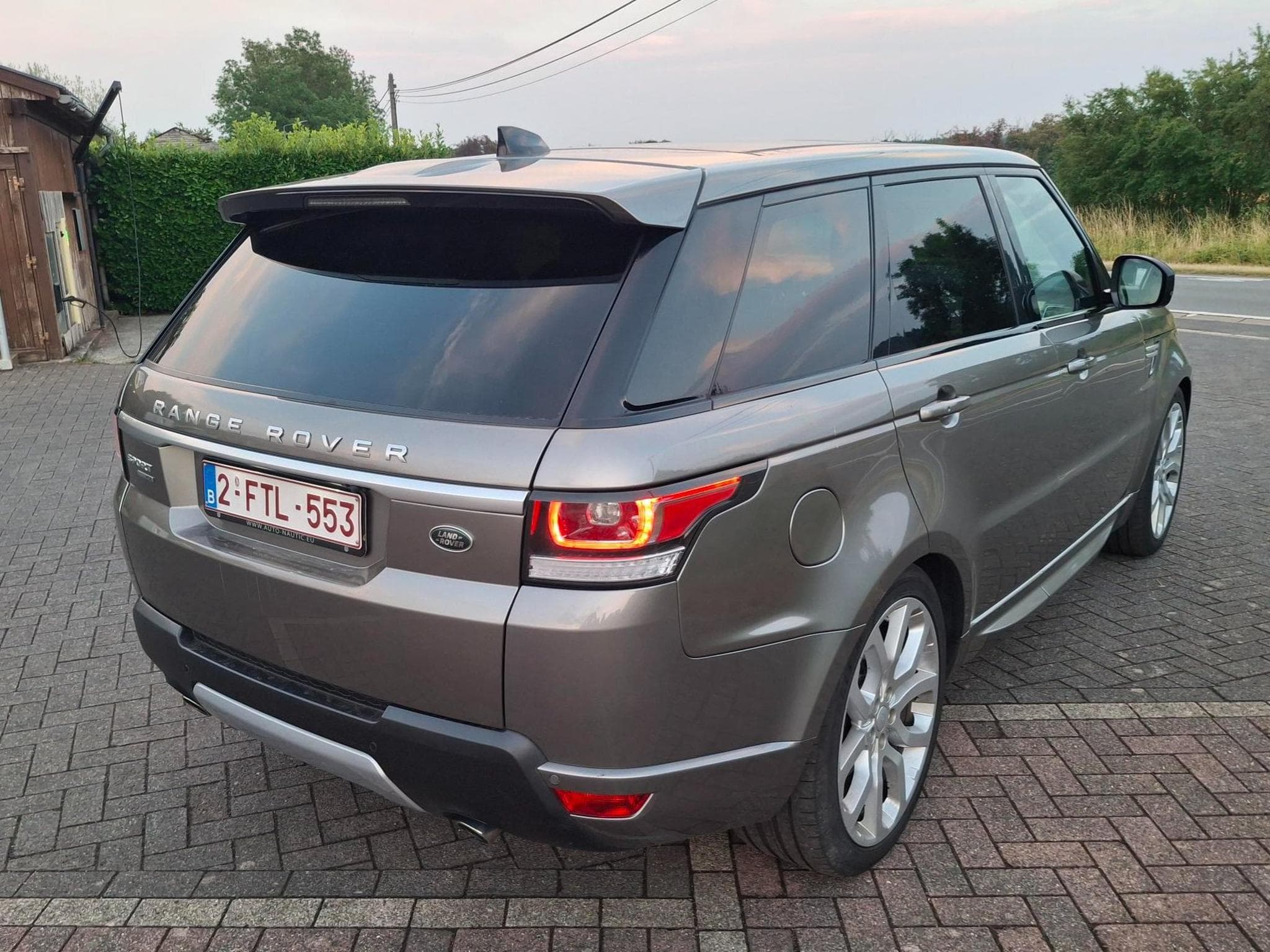 Land-Rover Range Rover Sport RANGE ROVER HSE SPORT DYNAMIC 3.0L 258cv (2018) - Photo 4