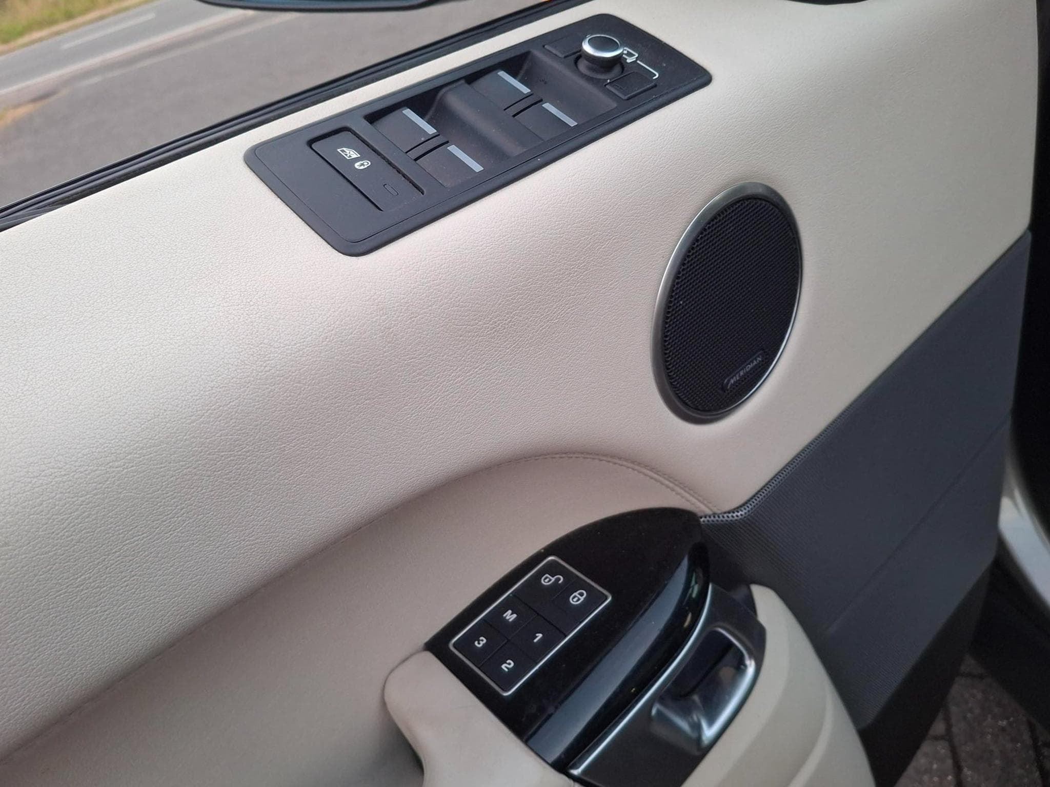 Land-Rover Range Rover Sport RANGE ROVER HSE SPORT DYNAMIC 3.0L 258cv (2018) - Photo 14