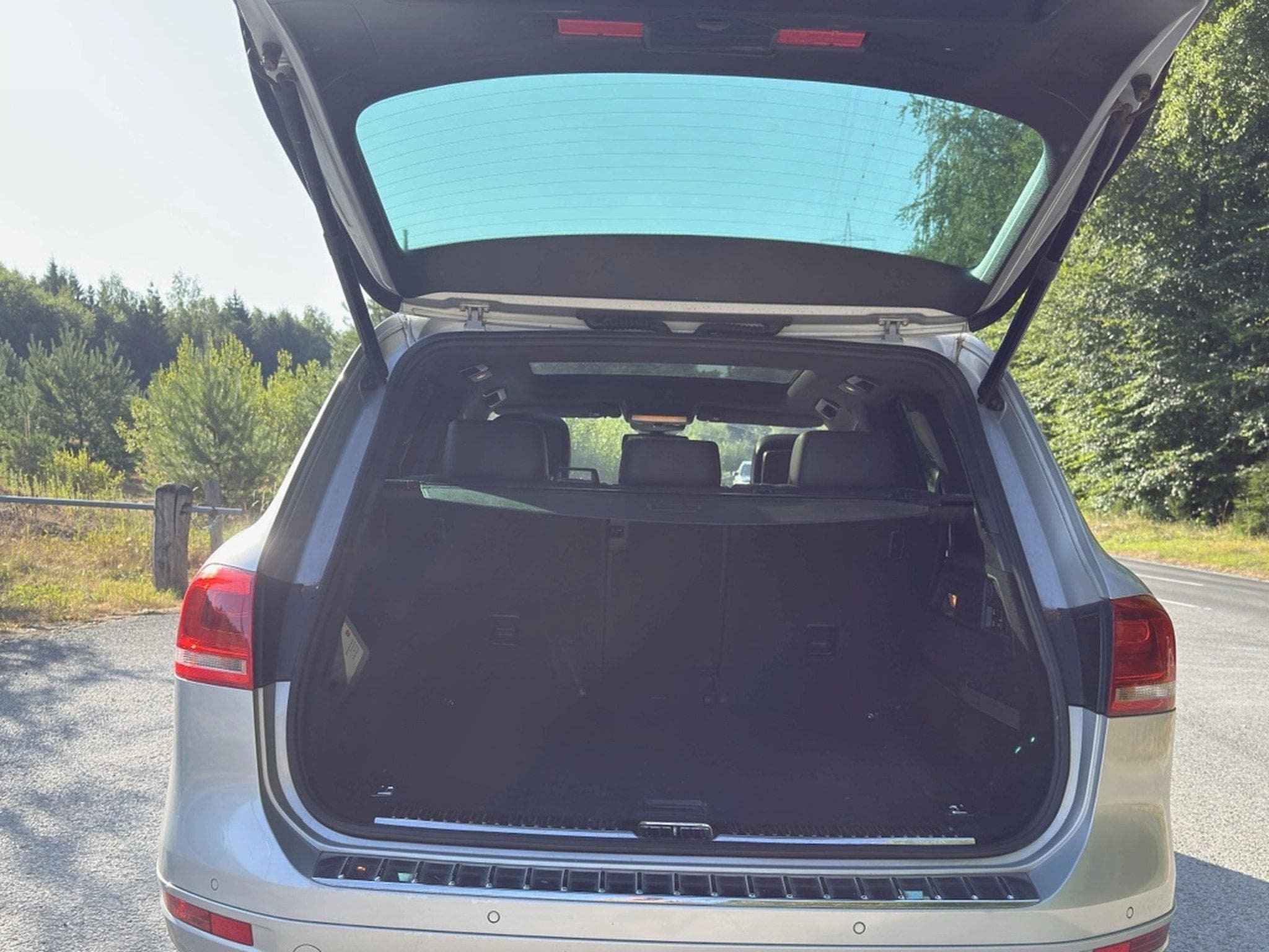 VW Touareg 3.0 V6 TDI 245 PS | Pano | Leder | 360 (2014) - Photo 10