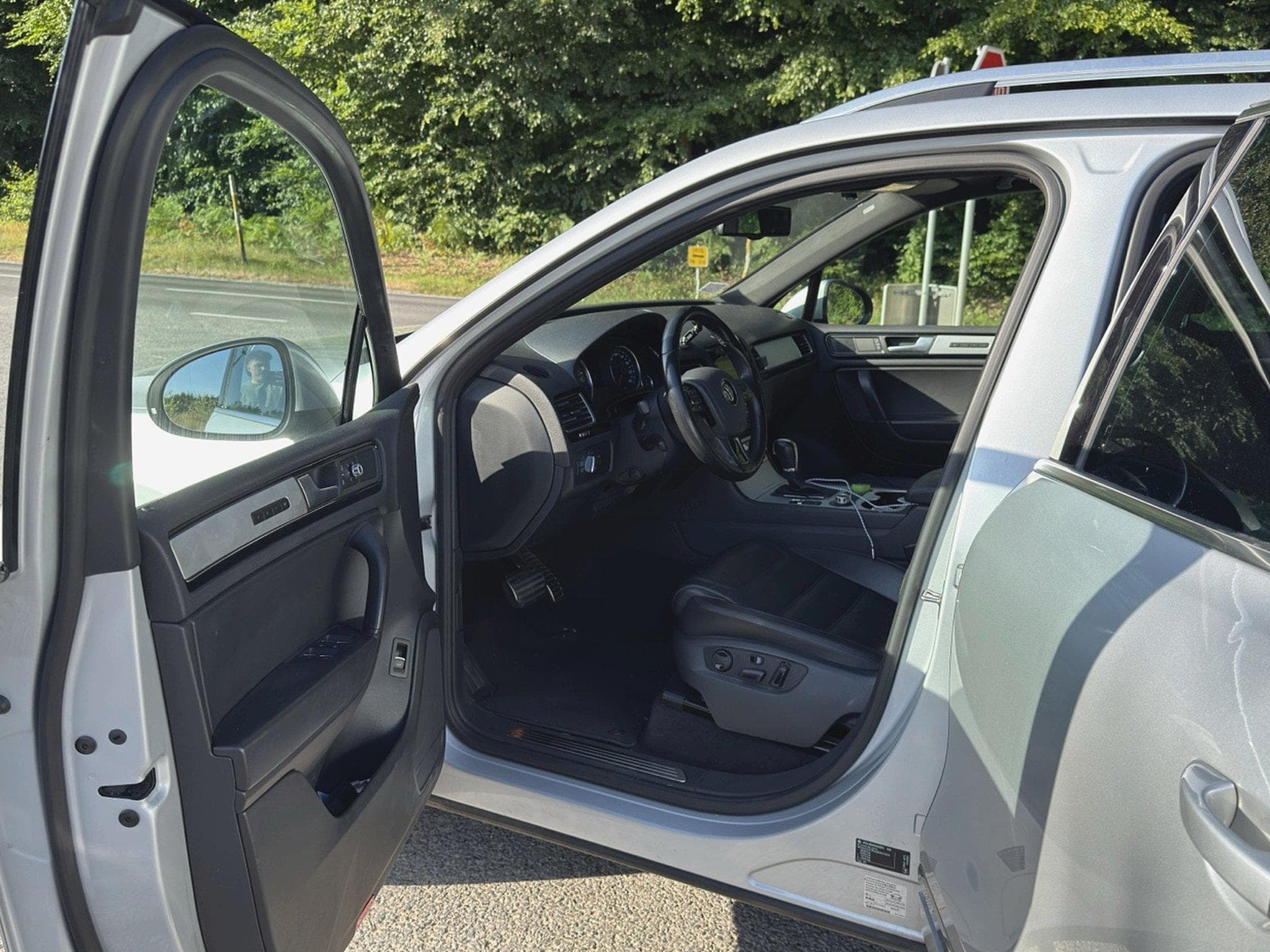 VW Touareg 3.0 V6 TDI 245 PS | Pano | Leder | 360 (2014) - Photo 8