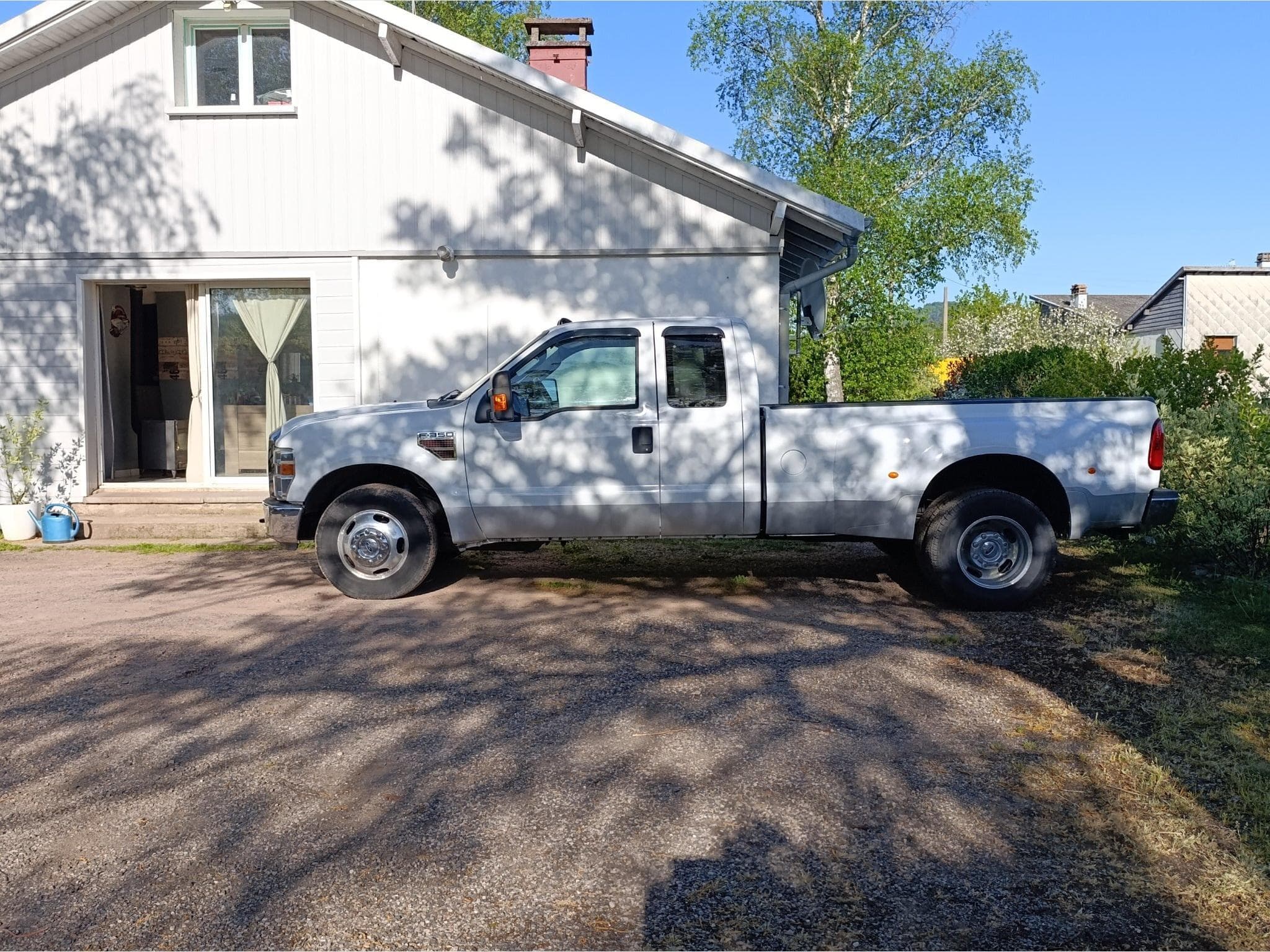 Ford F350 Dually (2008) - Photo 3