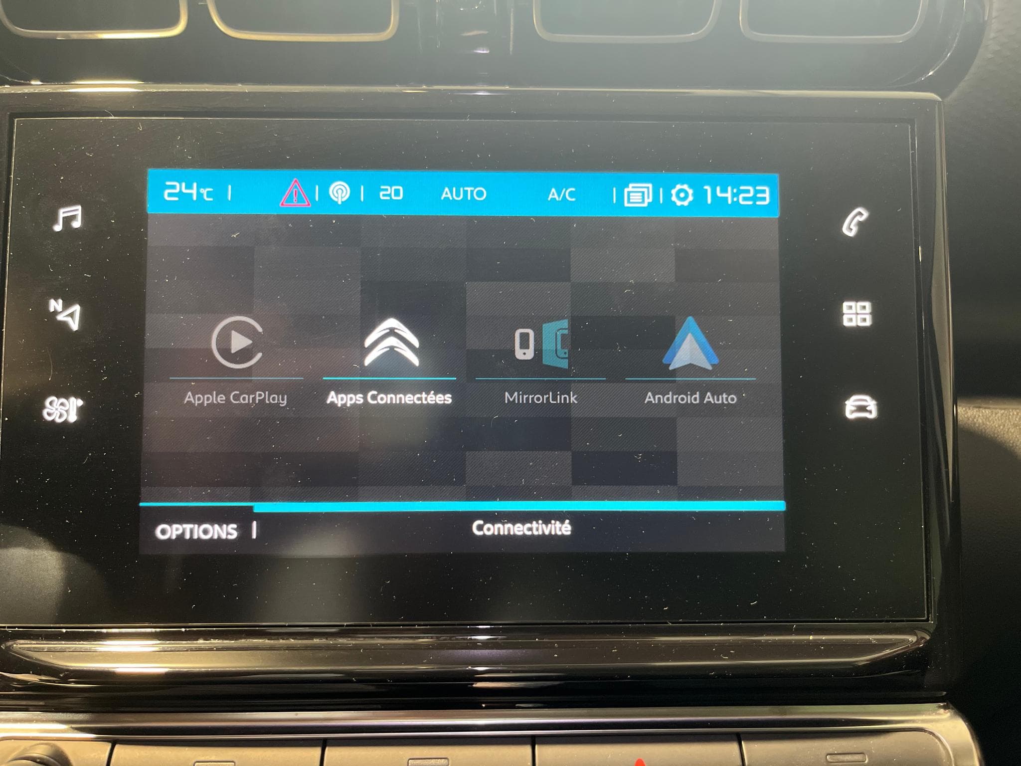 Citroën C3 Aircross 1.5 BlueHDi Shine S&S TOIT OUVR/PANO (2019) - Photo 17