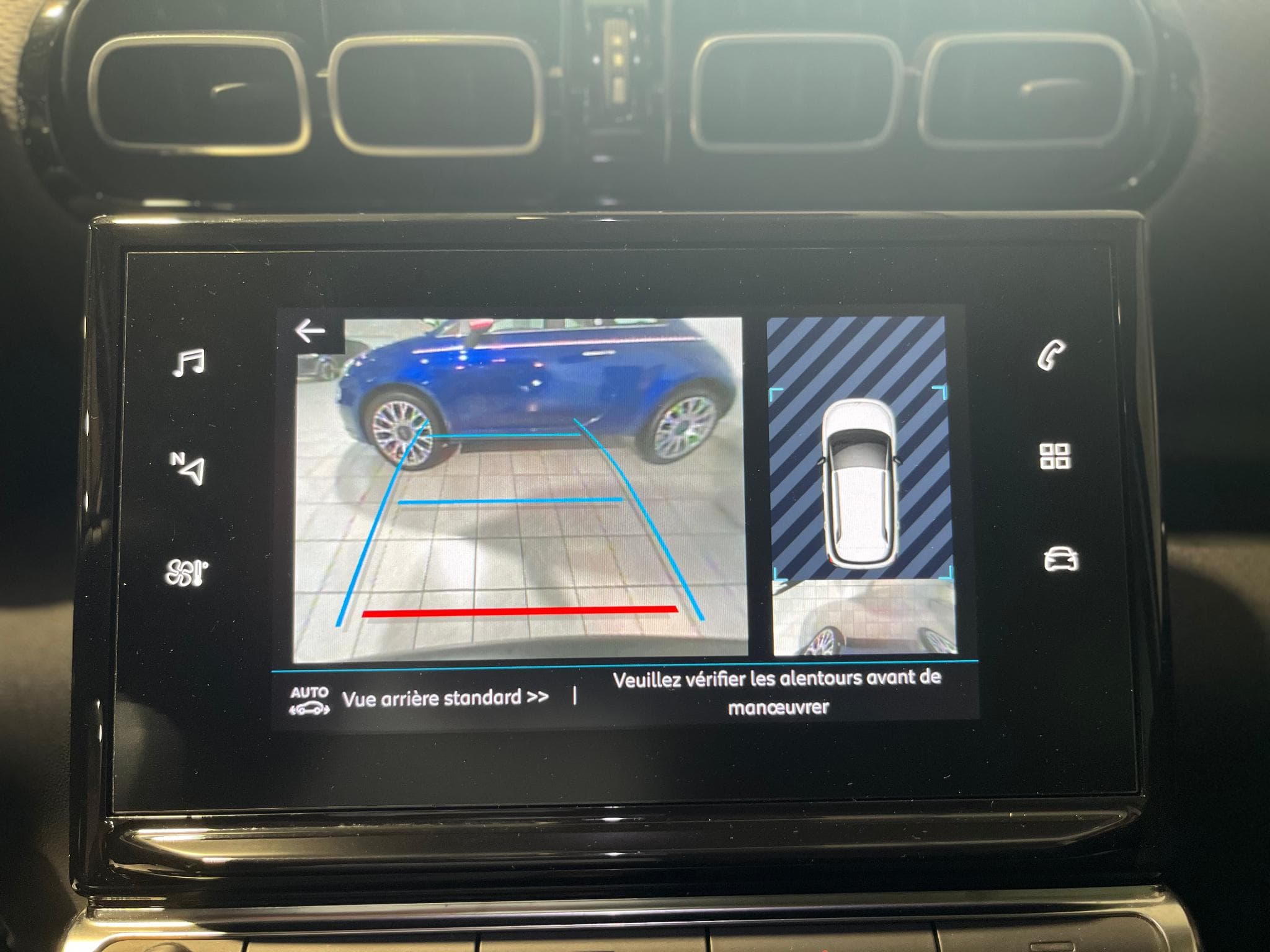 Citroën C3 Aircross 1.5 BlueHDi Shine S&S TOIT OUVR/PANO (2019) - Photo 18