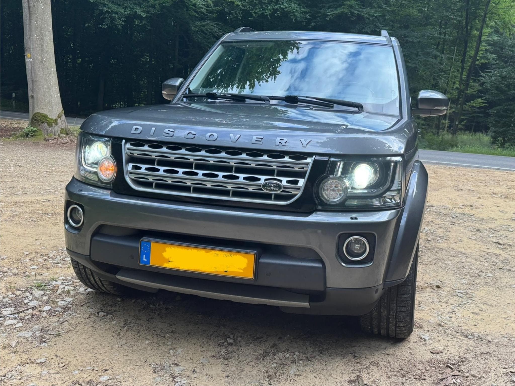 Land-Rover Discovery TDV6 Diesel (2014) - Photo 1