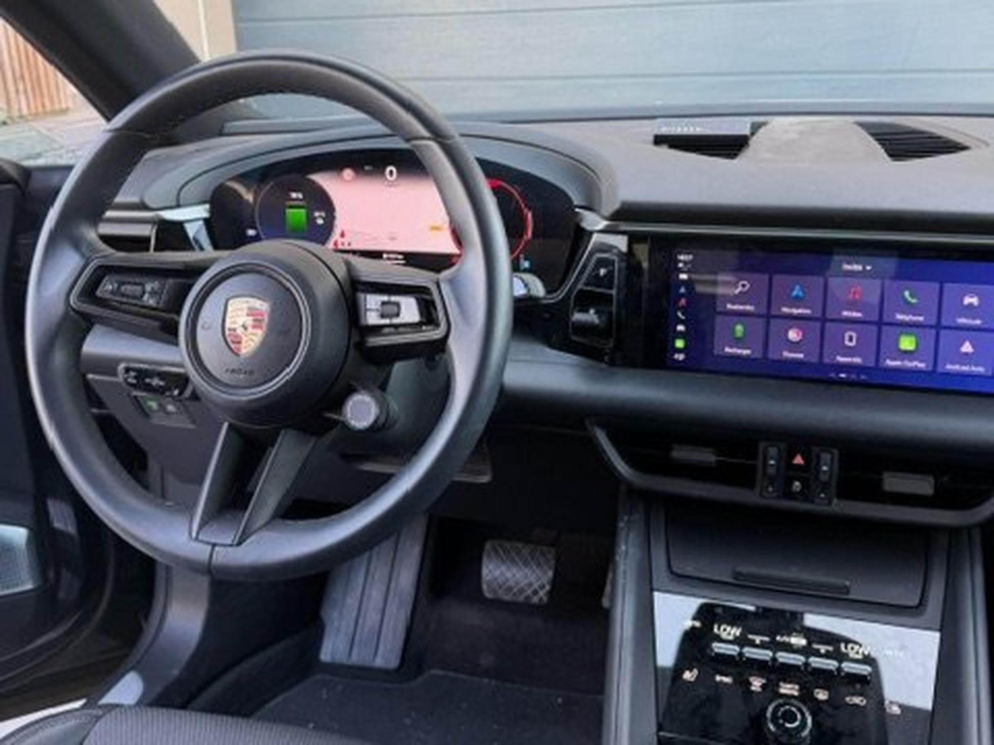 Porsche Macan (2024) - Photo 4