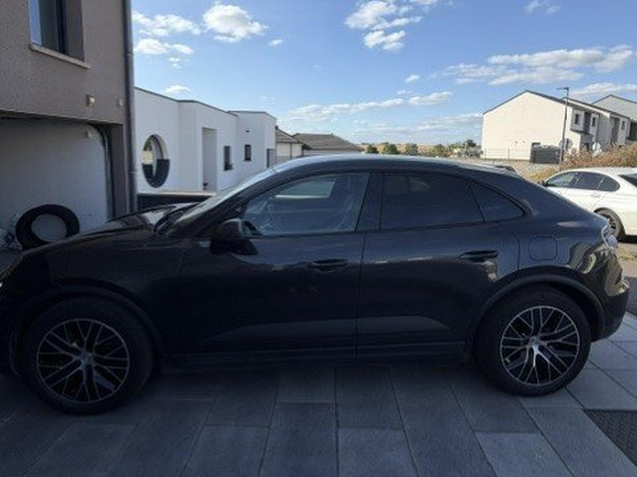 Porsche Macan (2024) - Photo 5