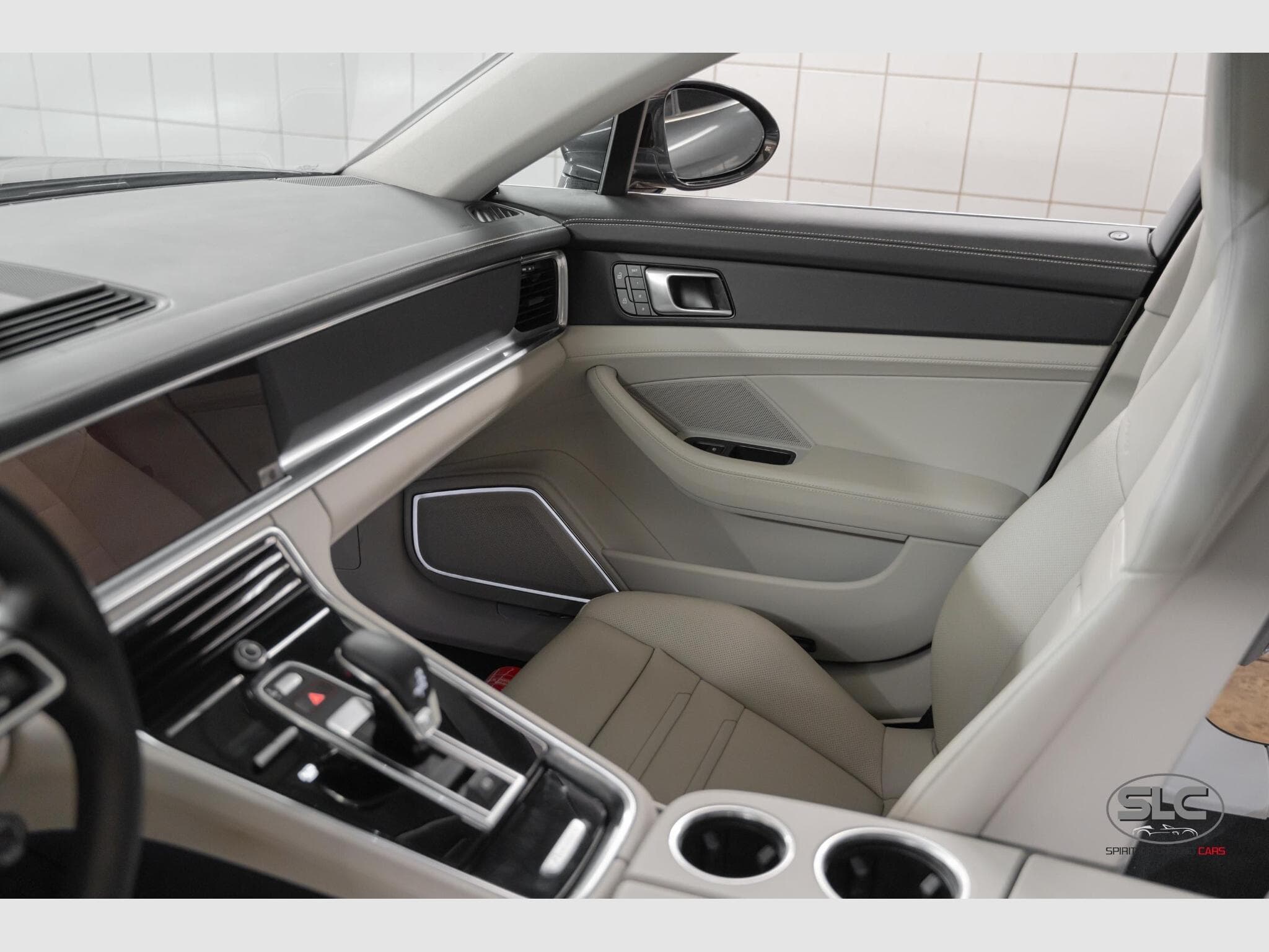 Porsche Panamera 4 S E-Hybrid Chrono/Ventilated/Matrix LED (2022) - Photo 13