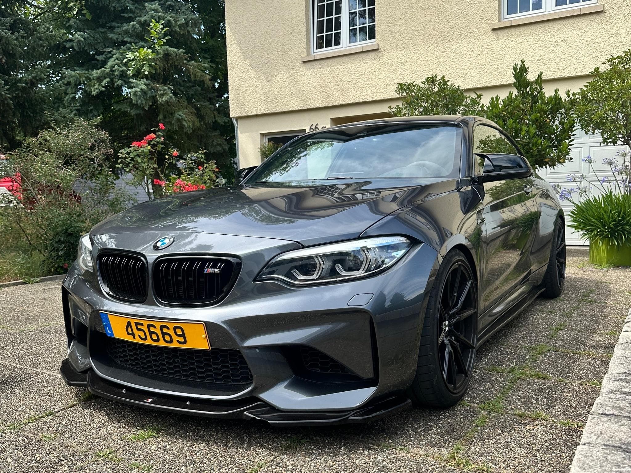 BMW M2 (2018) - Photo 1
