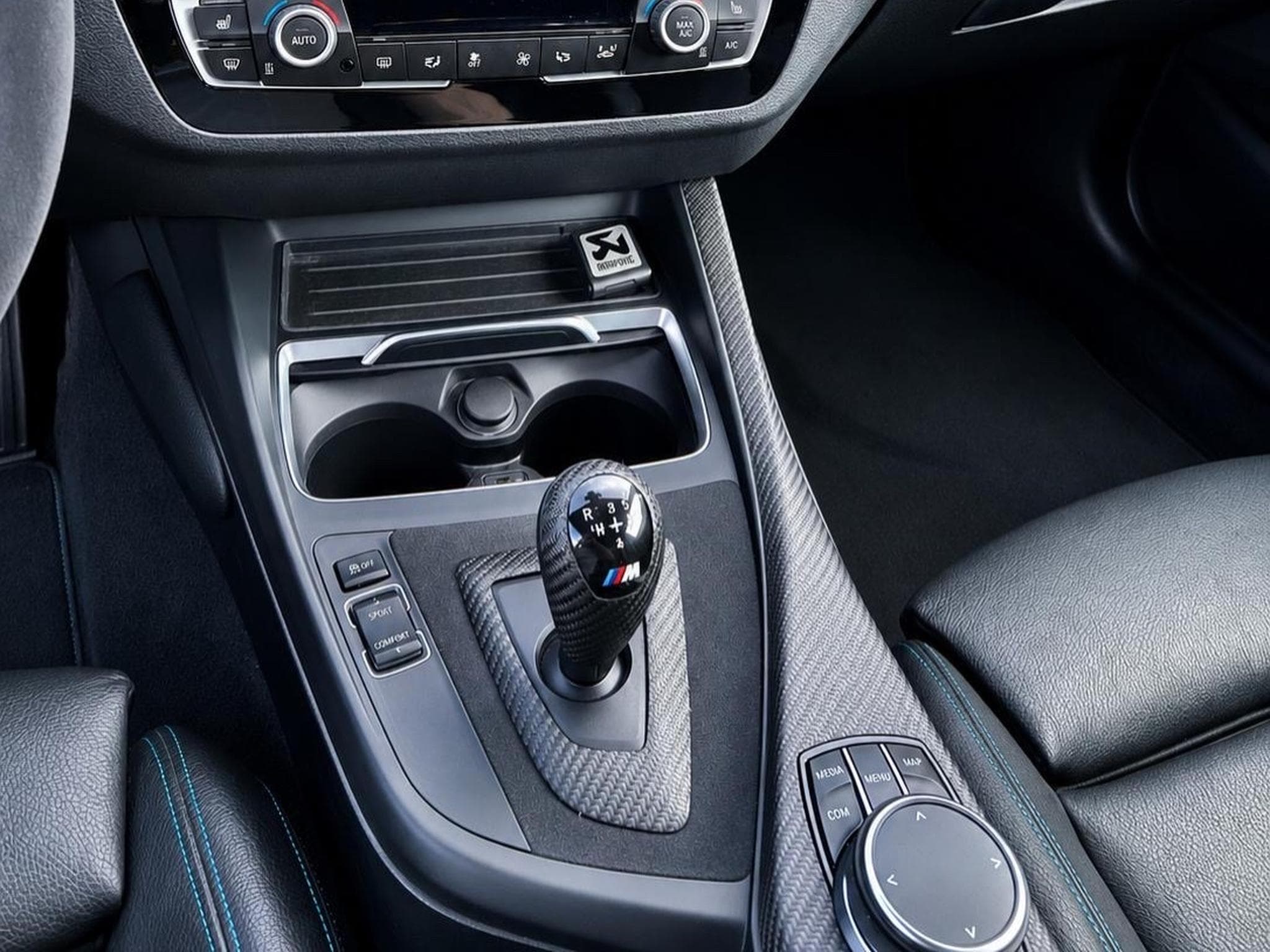 BMW M2 (2018) - Photo 9
