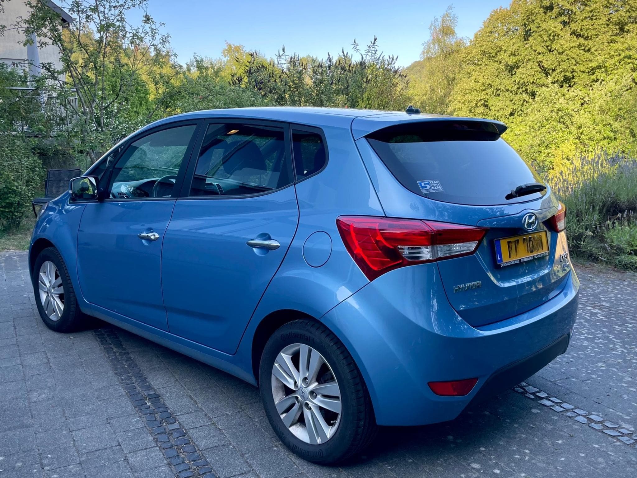 Hyundai ix20 toutes options: GPS, caméra, clim, ... (2012) - Photo 3