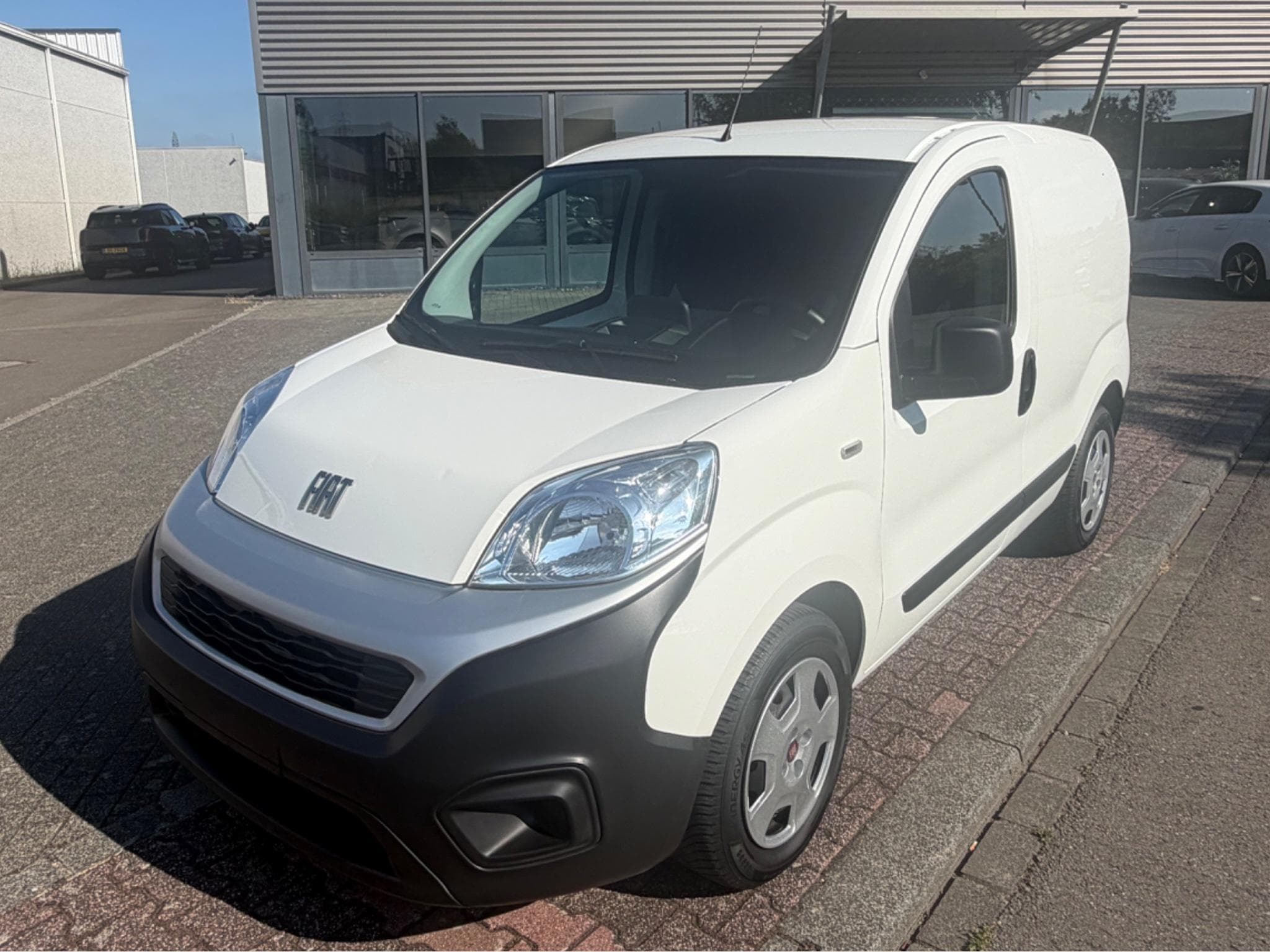 Fiat Fiorino Fiorino Multijet S&S SX (2023) - Photo 1