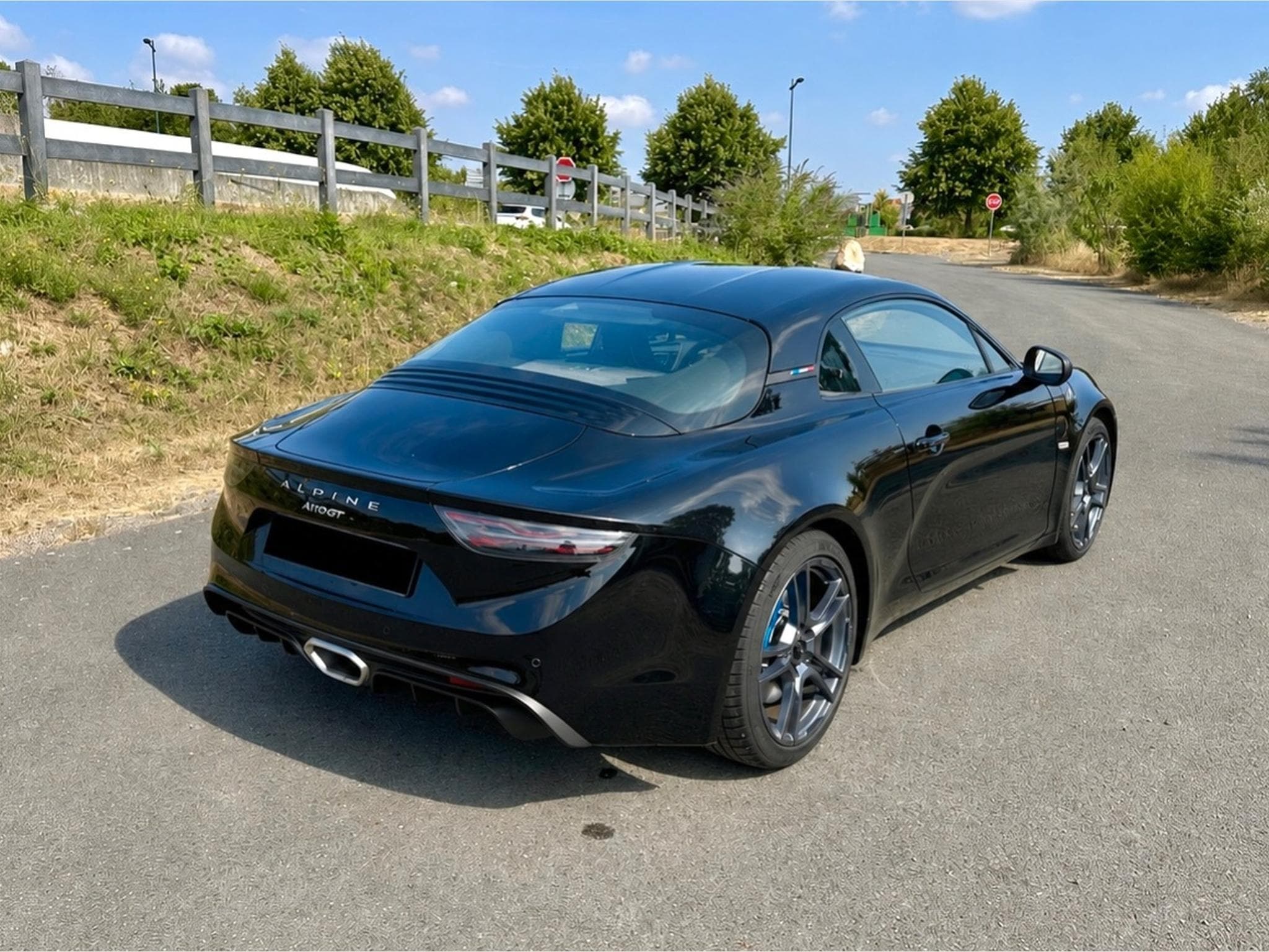 Alpine A110 GT (2024) - Photo 2