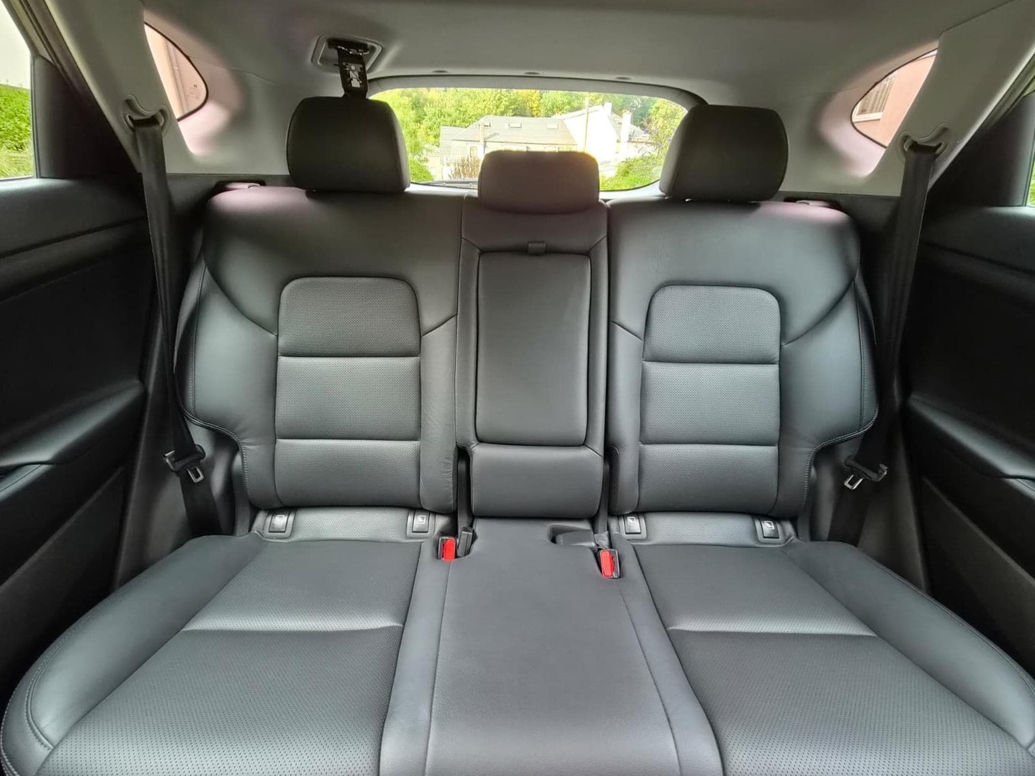 Hyundai Tucson 1.7 CRDi 141 ch DCT-7 Exécutive (2018) - Photo 4