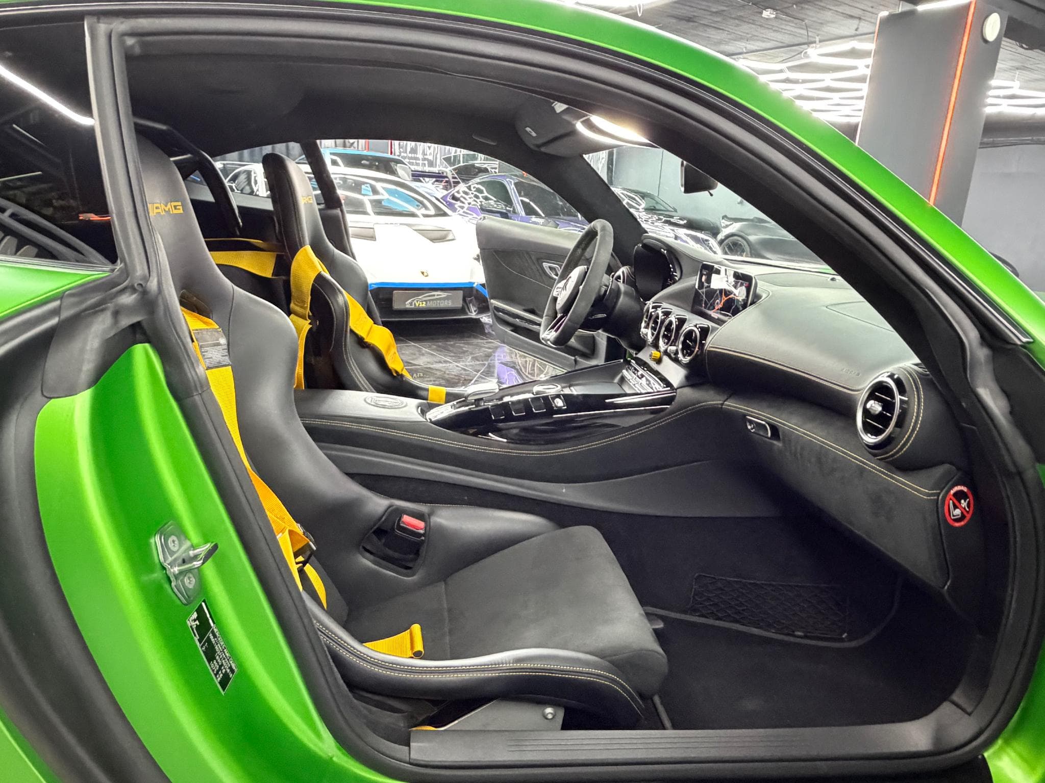 Mercedes AMG GT GT-R Facelift Pack Track + Pro Carbone PPF Gar 2027 (2019) - Photo 10