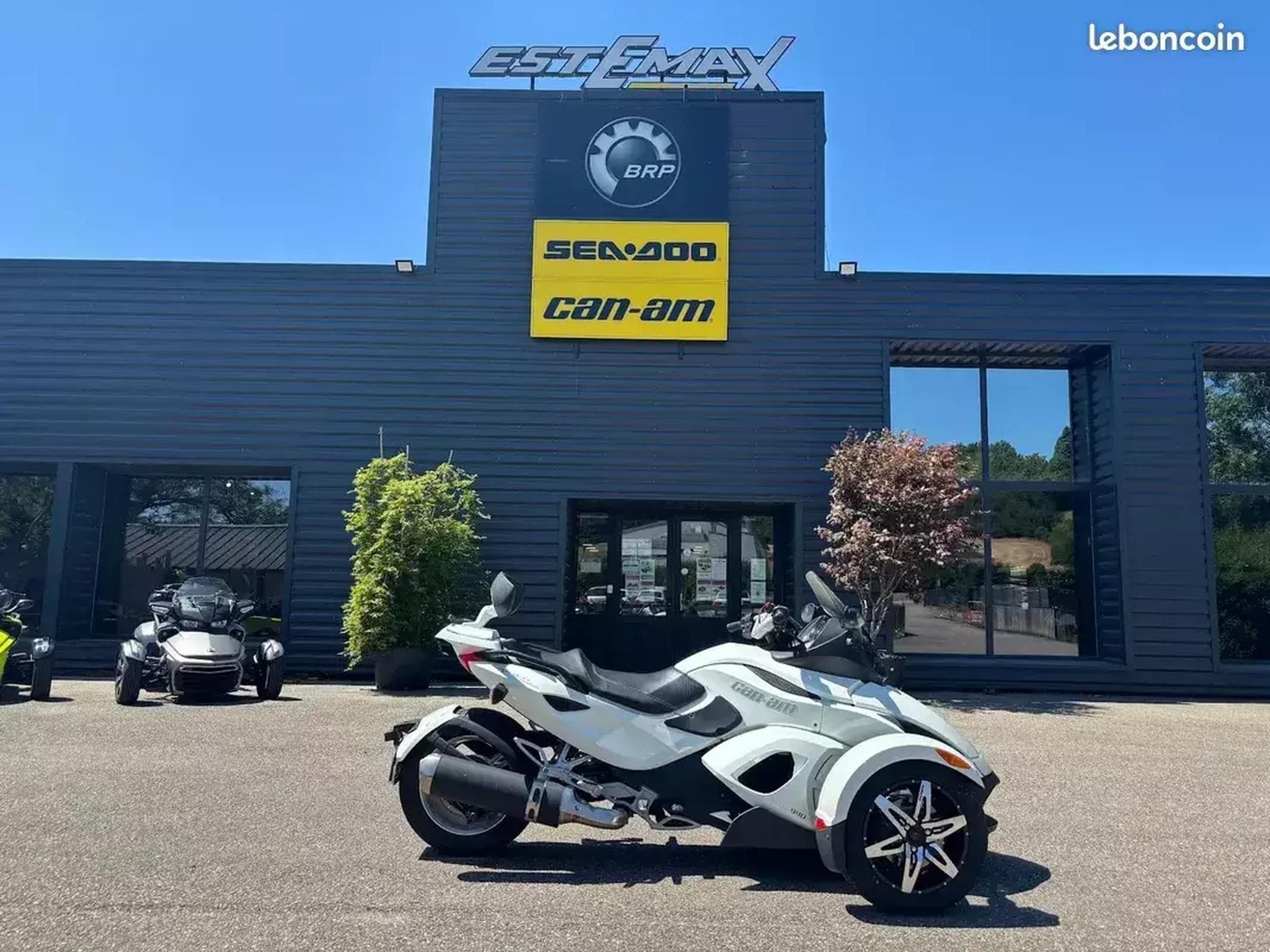 BRP Can-Am Spyder (2010) - Photo 2