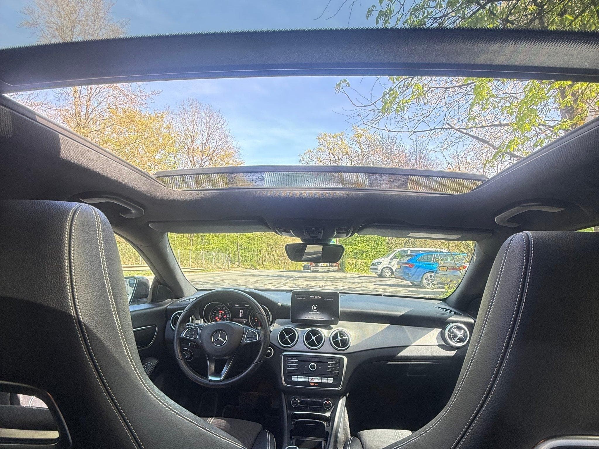 Mercedes CLA 220 7G-DCT URBAN / PROGRESSIVE PACKAGE (2017) - Photo 3