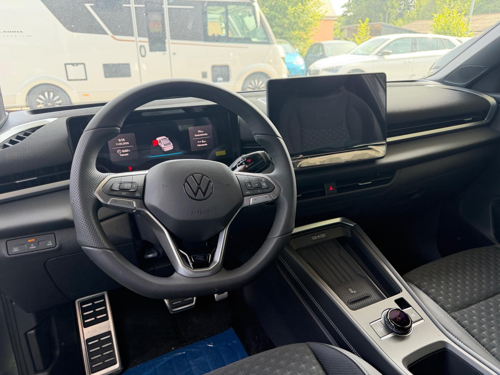 VW T-Roc R-Line 1.5 eTSI DSG7 (2026) - Photo 4