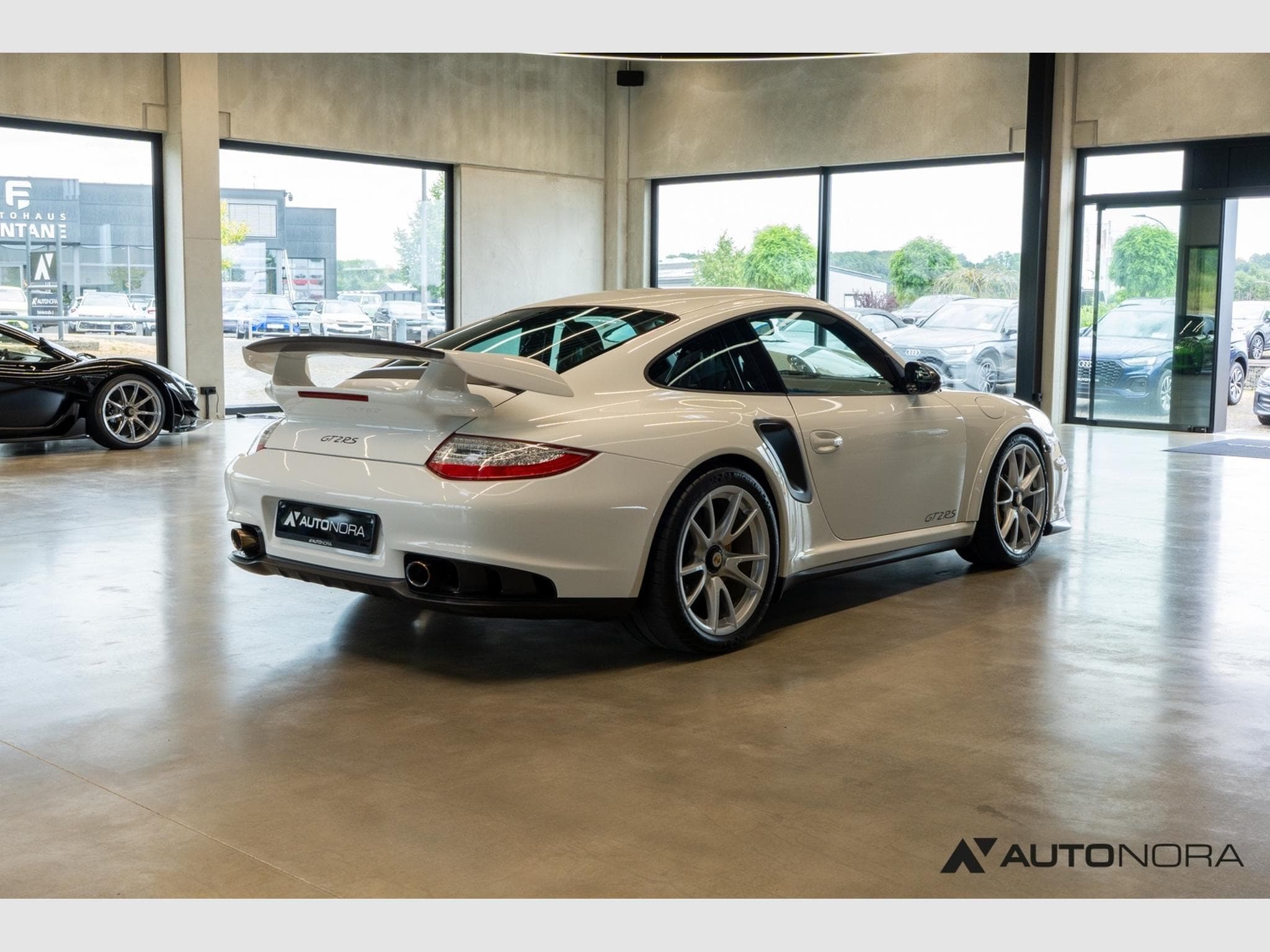 Porsche 911 911 (997.2) GT2 RS (2010) - Photo 4