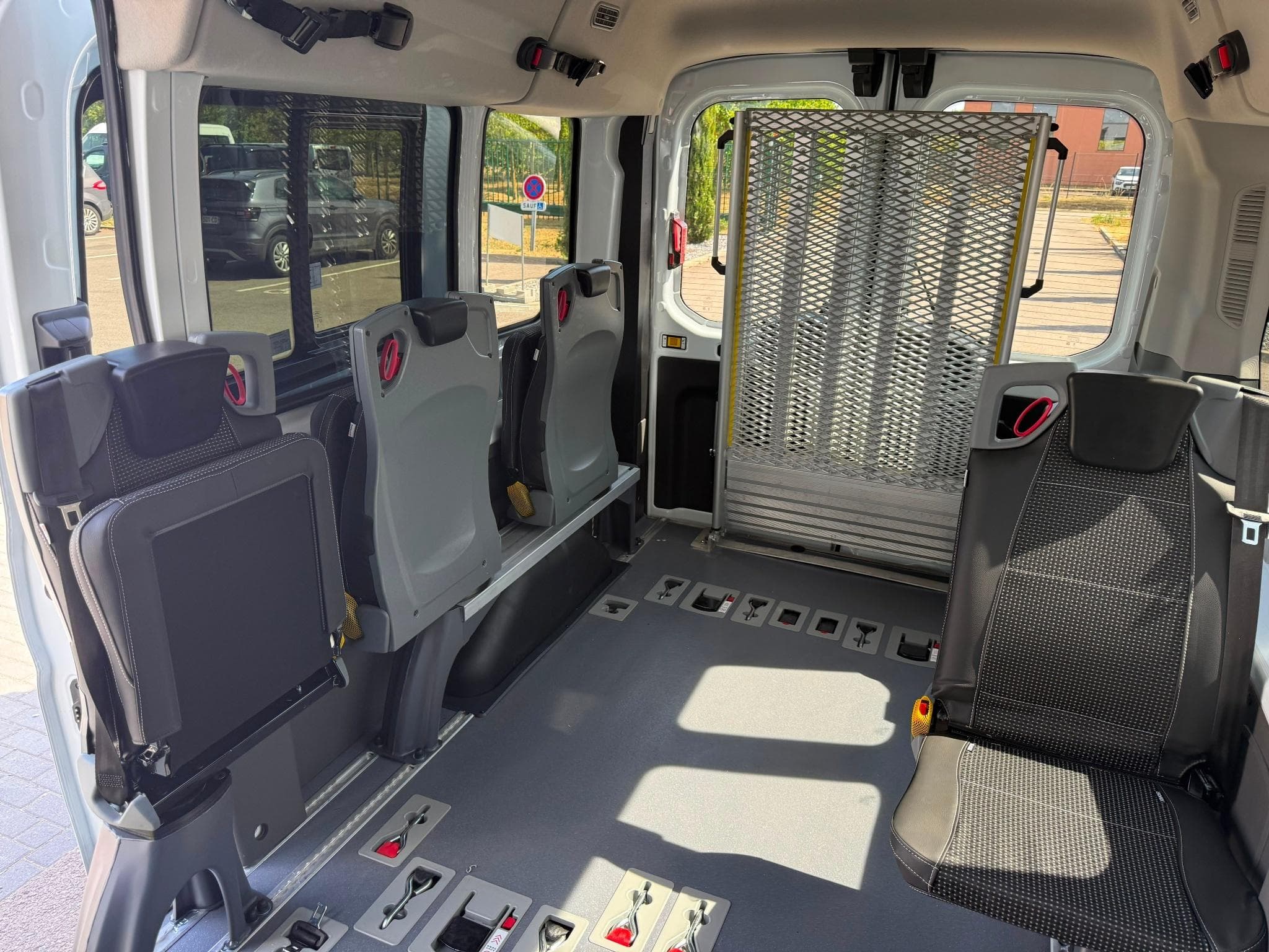 Ford Transit 2T 165ch (2026) - Photo 4