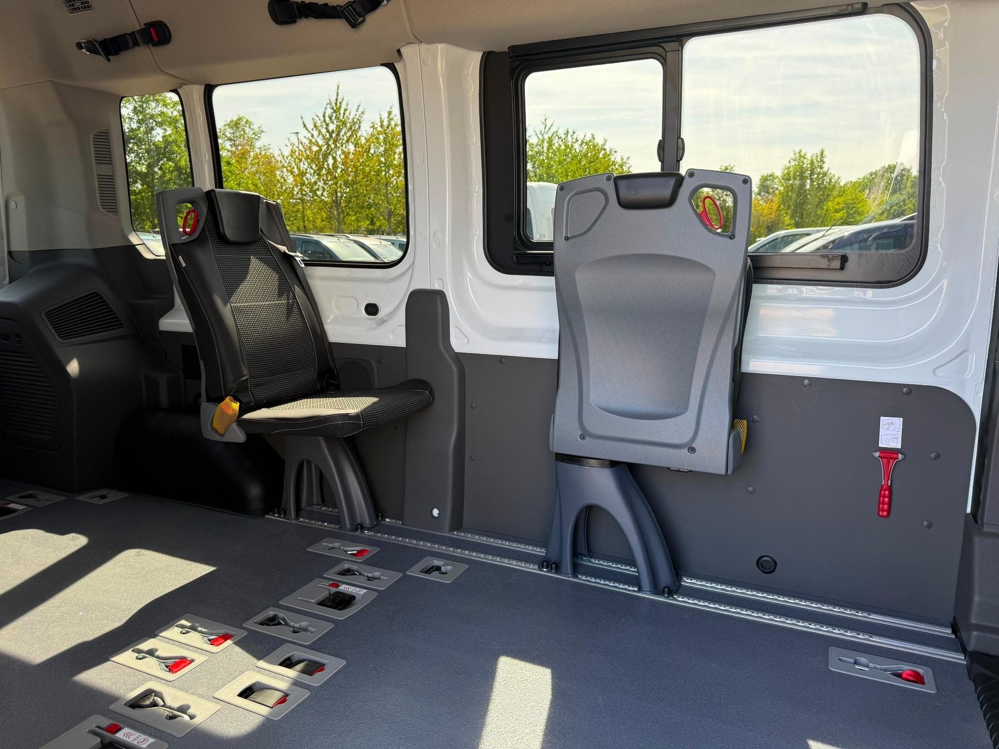 Ford Transit 2T 165ch (2026) - Photo 3