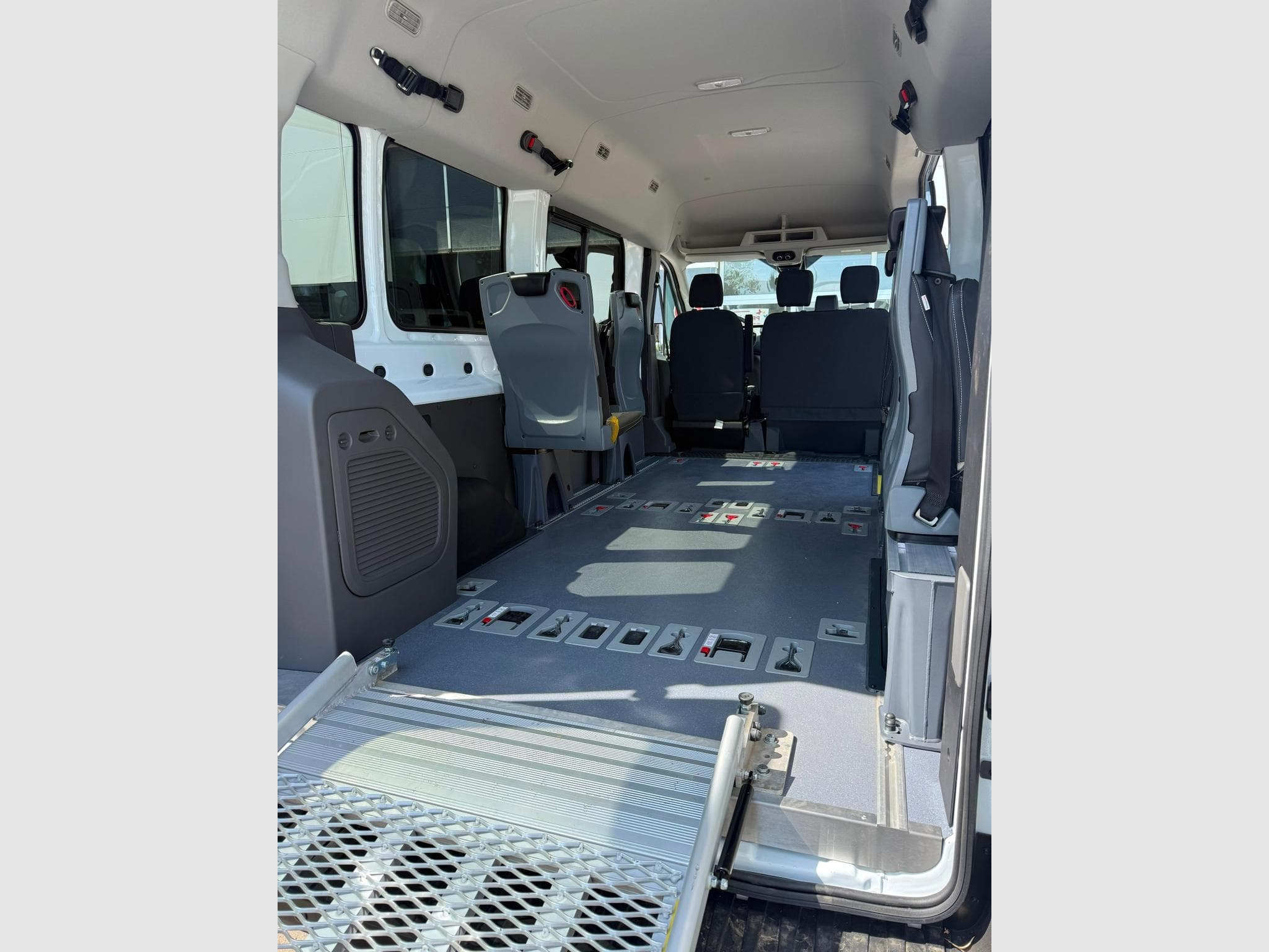 Ford Transit 2T 165ch (2026) - Photo 10