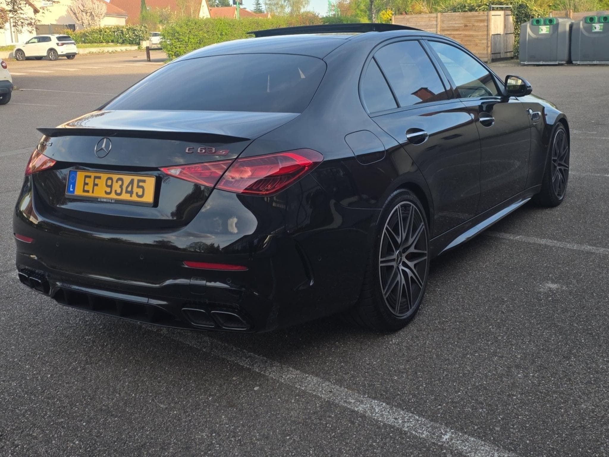 Mercedes C 63 AMG (2024) - Photo 2