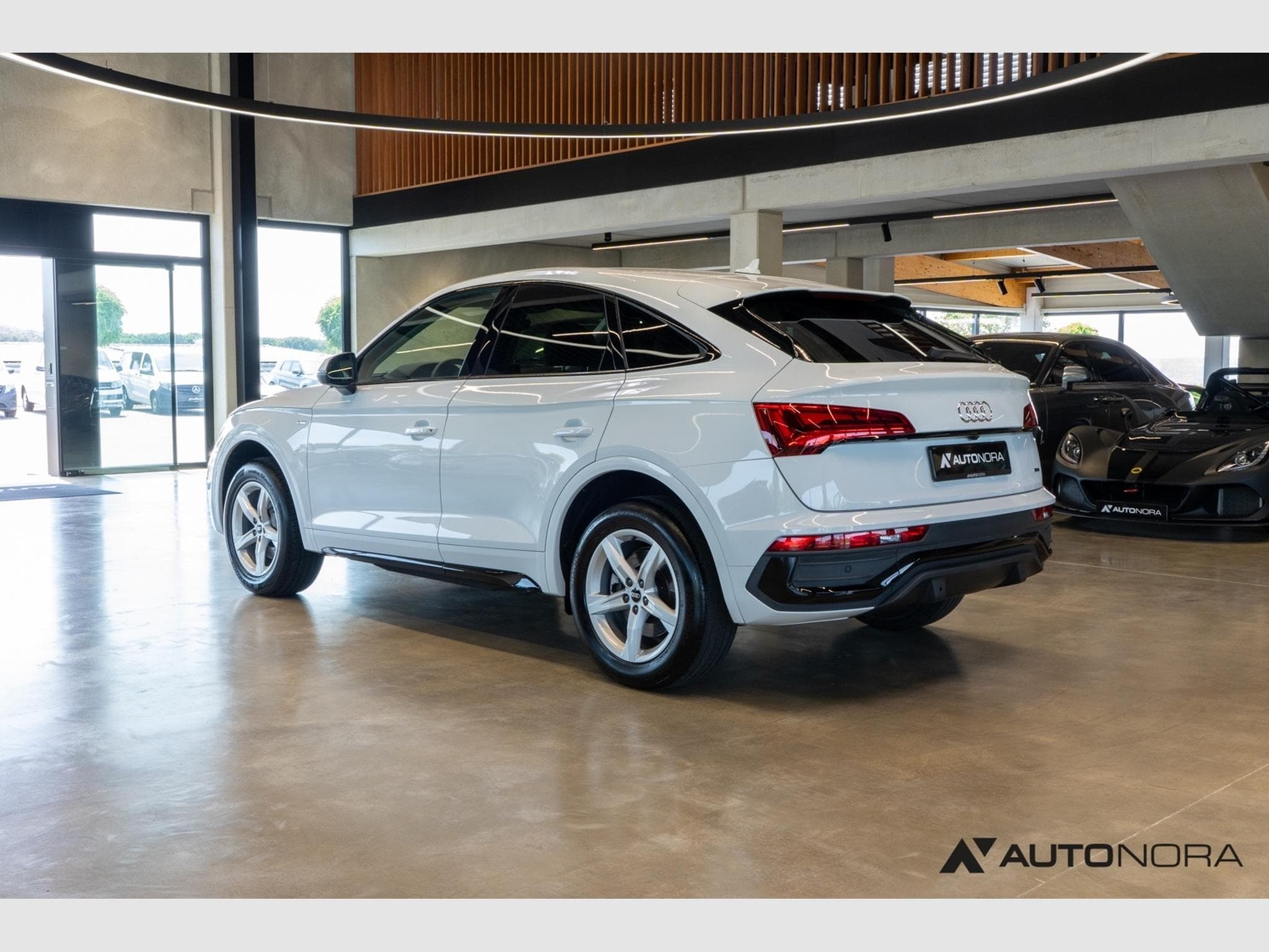 Audi Q5 45 TFSI quattro Sportback S line (2022) - Photo 2