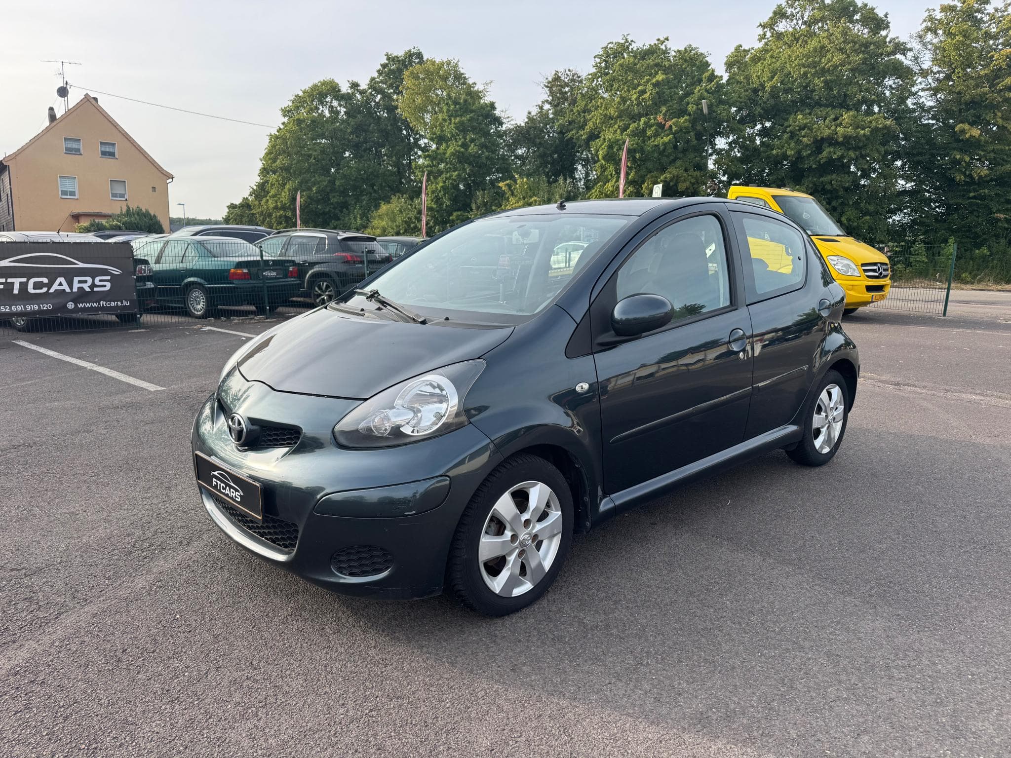 Toyota Aygo 1.0 68ch (2011) - Photo 1