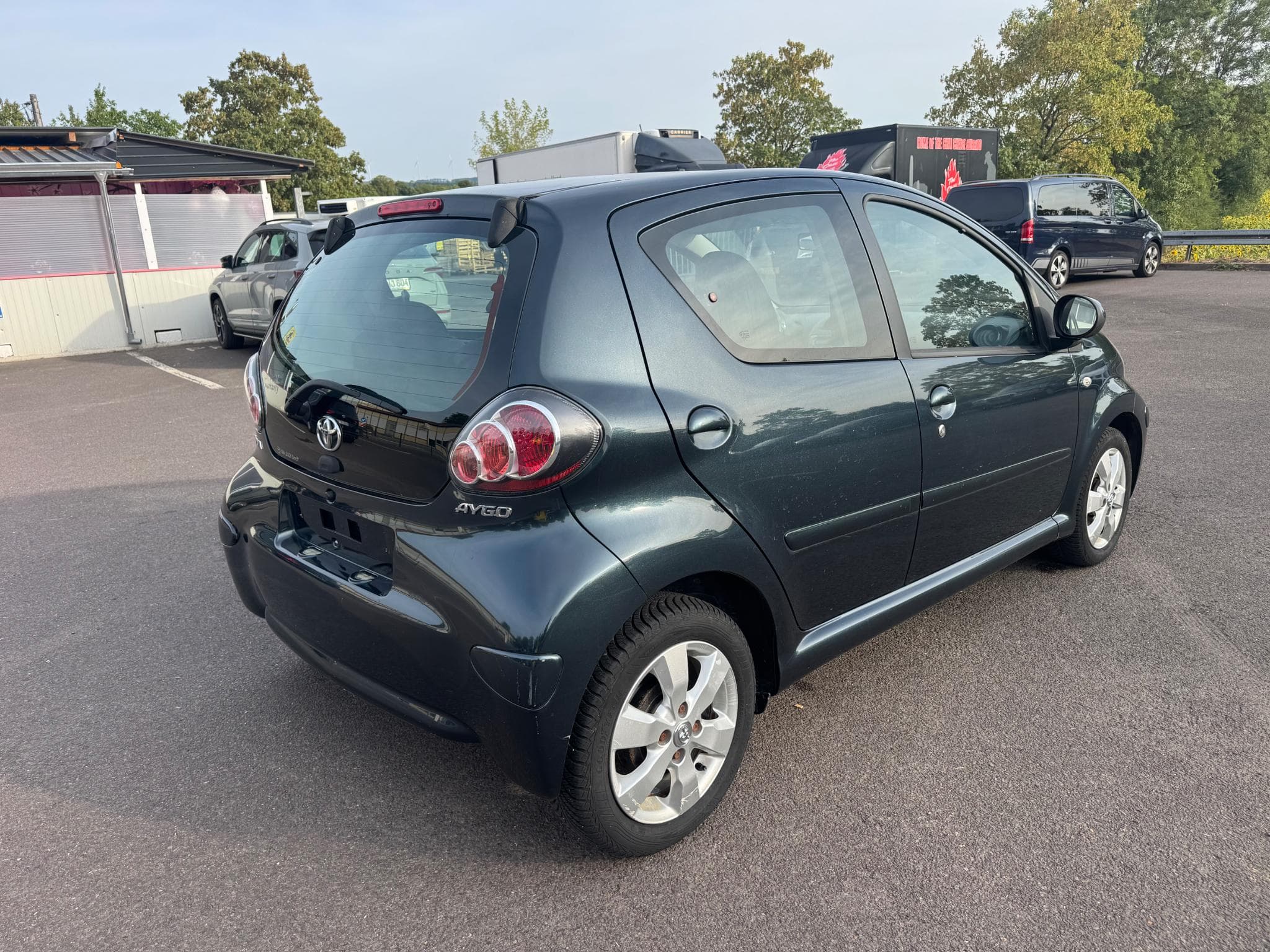 Toyota Aygo 1.0 68ch (2011) - Photo 6