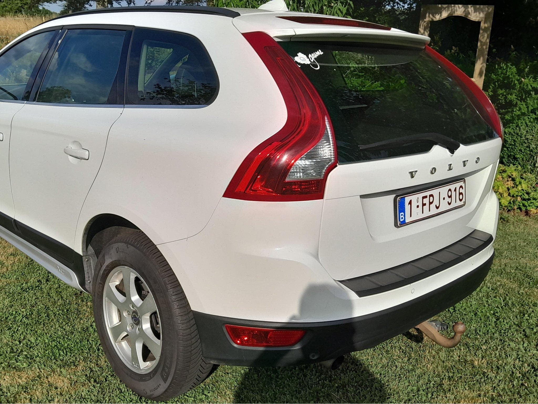 Volvo XC60 2.0 D3 5 cyl. Geartronic (2011) - Photo 2