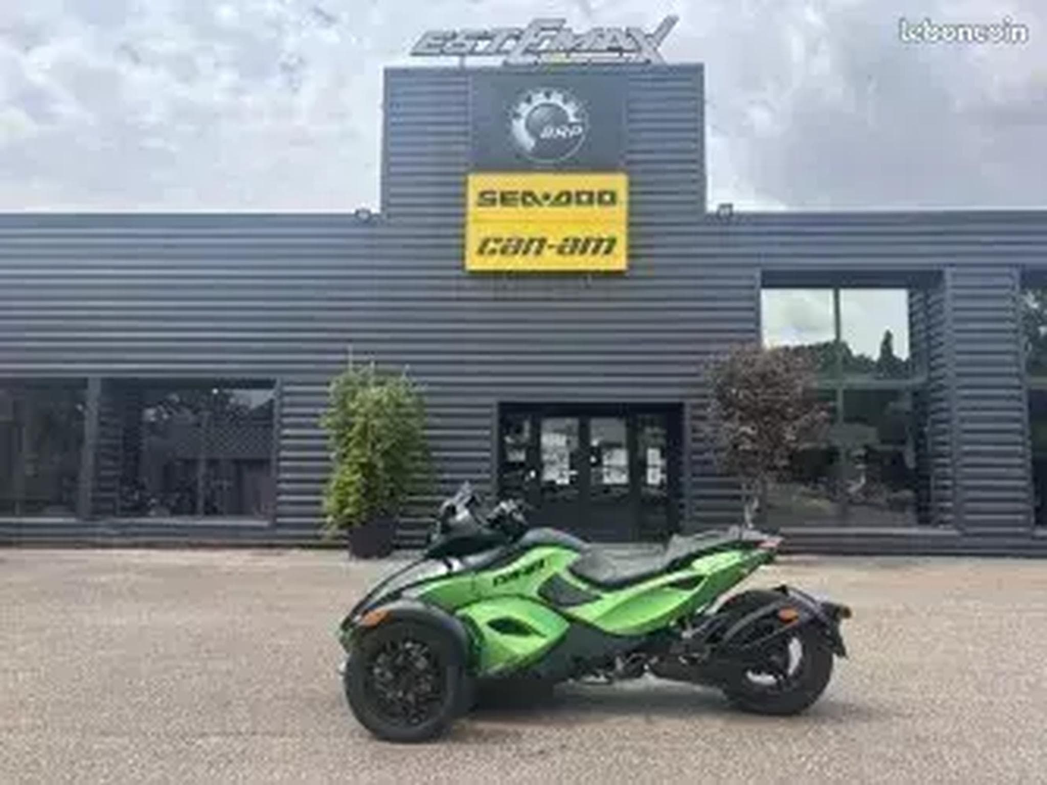 BRP Can-Am Spyder RS (2012) - Photo 2