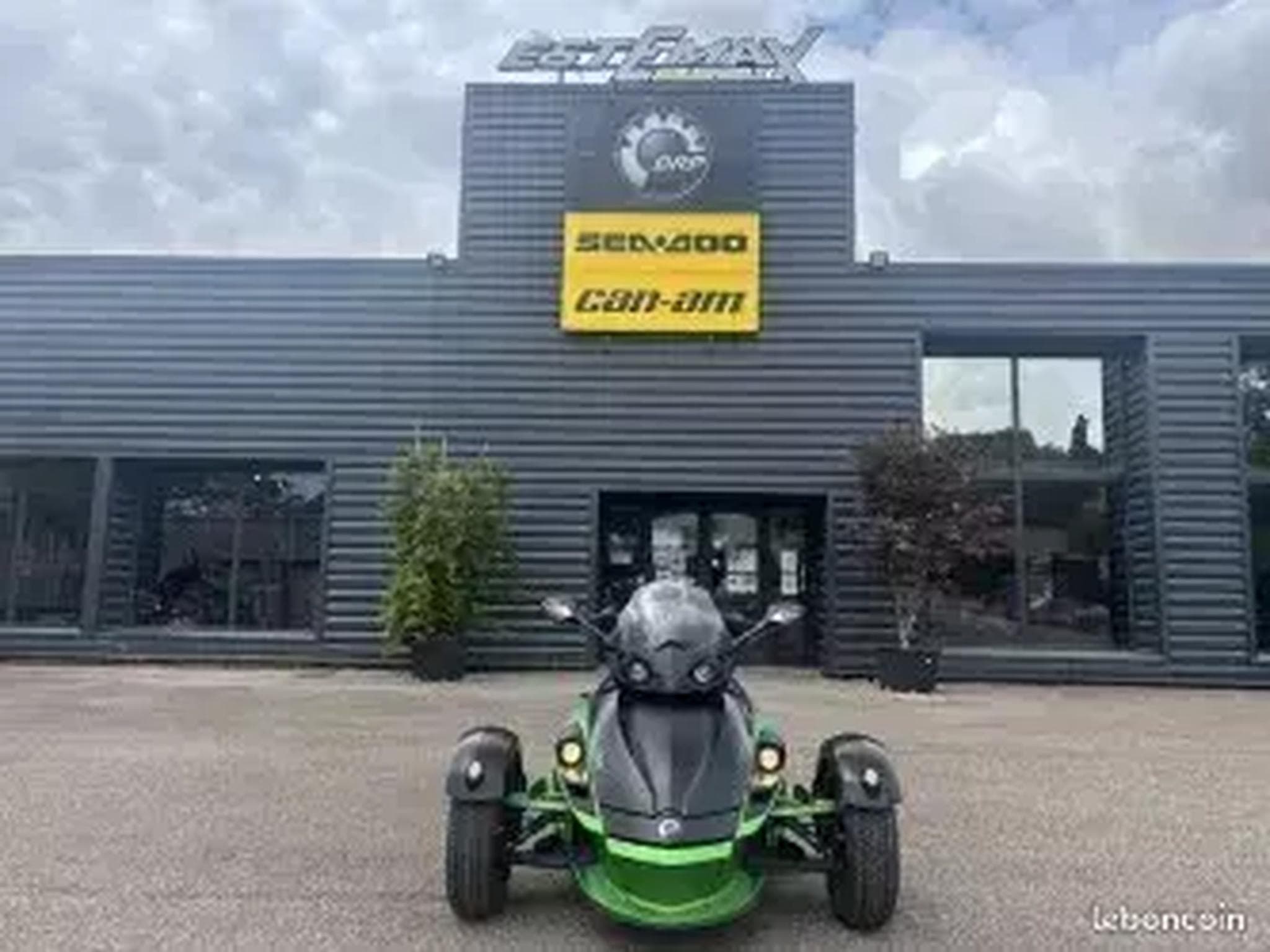 BRP Can-Am Spyder RS (2012) - Photo 1
