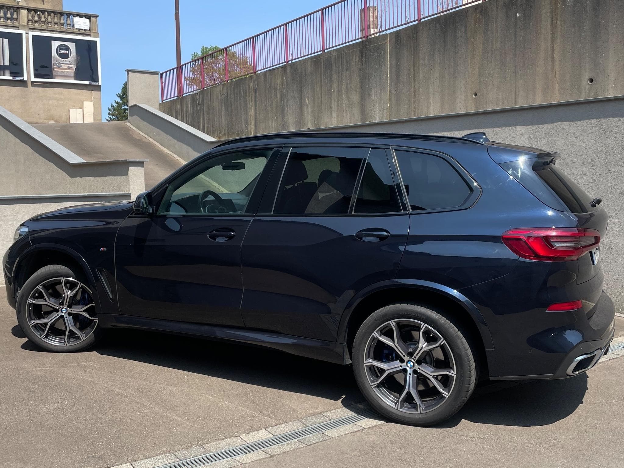 BMW X5 Sport M (2019) - Photo 2